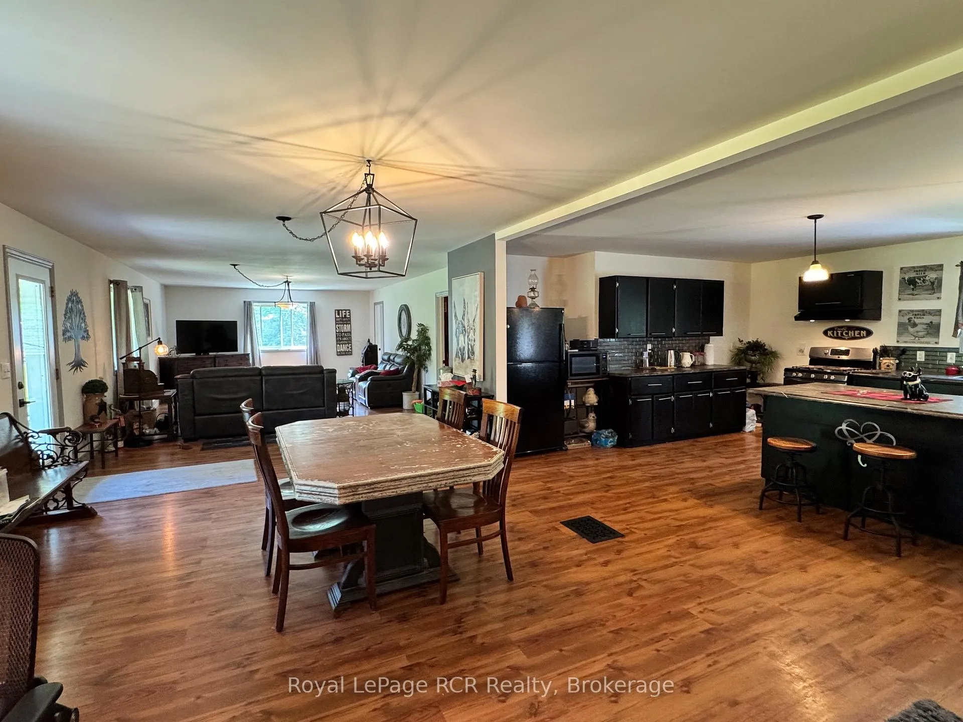 Photo 12 of 614406 Hamilton Lane, West Grey — HOMEH