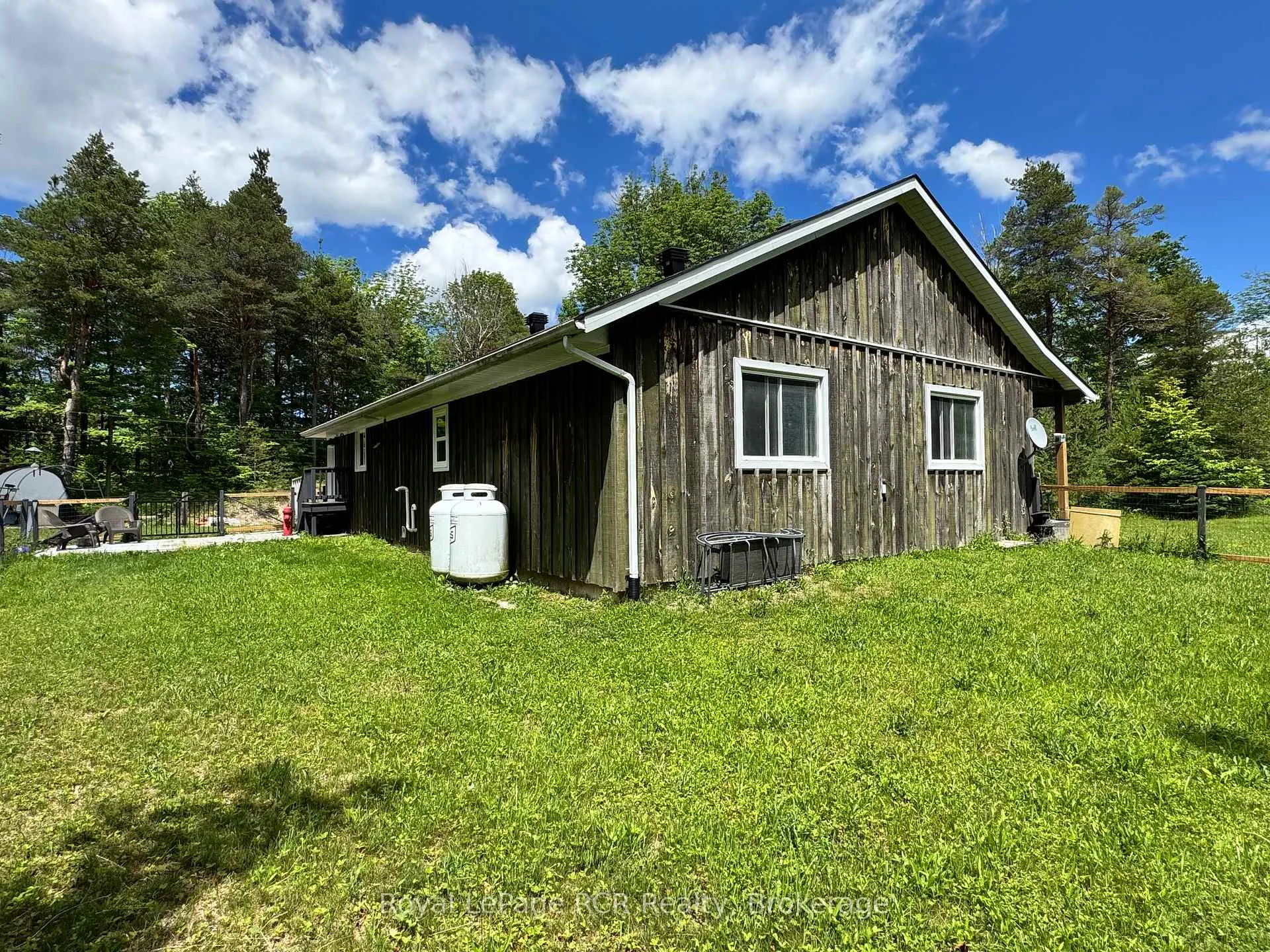 Photo 28 of 614406 Hamilton Lane, West Grey — HOMEH