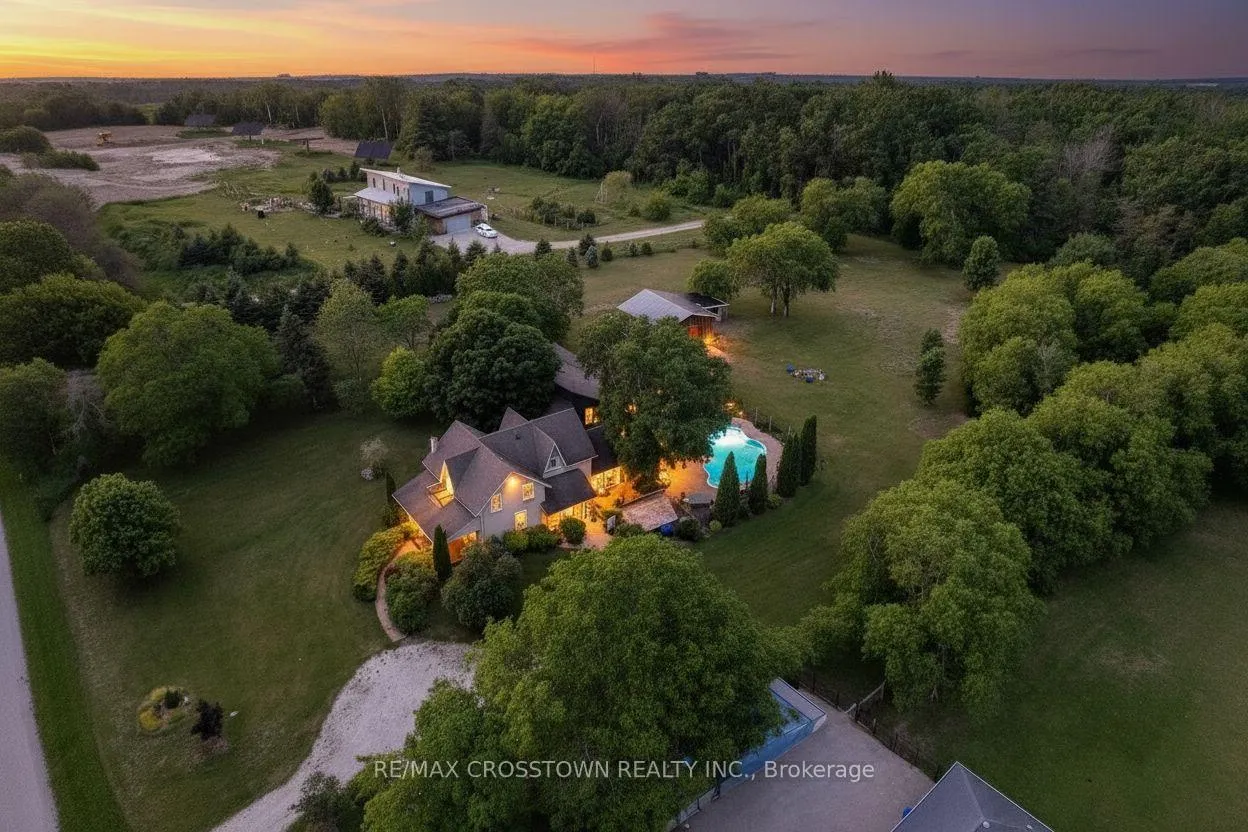 Photo 1 of 3904 Concession 12 Sunnidale Side Road, Clearview, Rural Clearview — HOMEH
