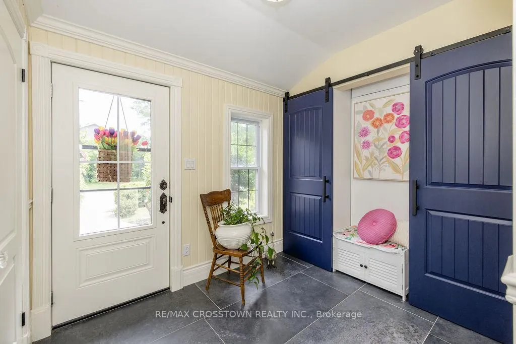 Photo 13 of 3904 Concession 12 Sunnidale Side Road, Clearview, Rural Clearview — HOMEH