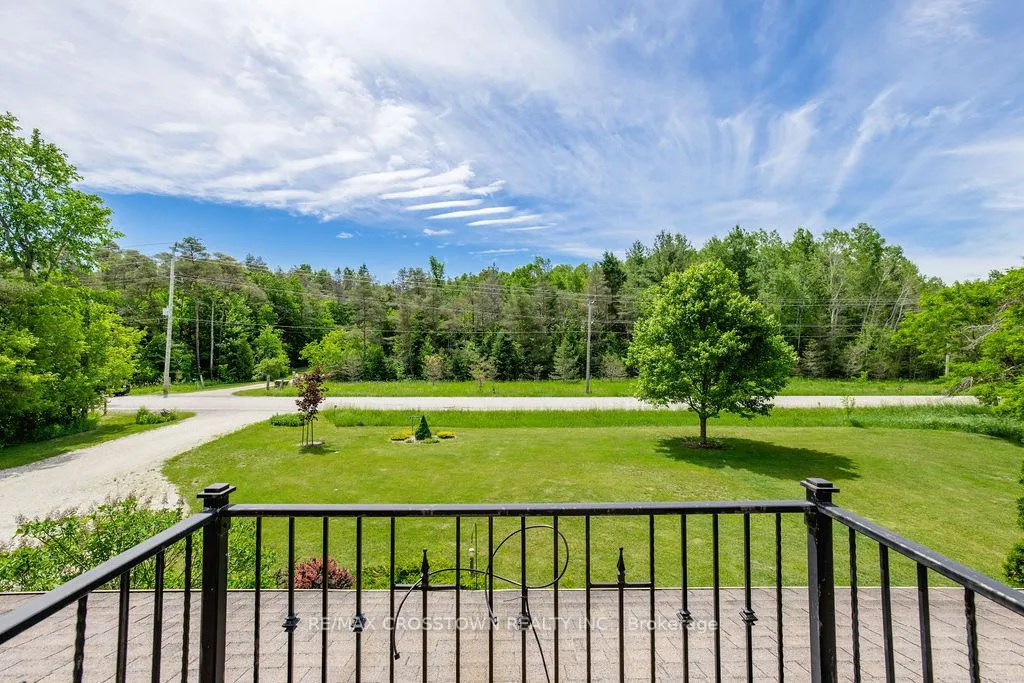 Photo 42 of 3904 Concession 12 Sunnidale Side Road, Clearview, Rural Clearview — HOMEH