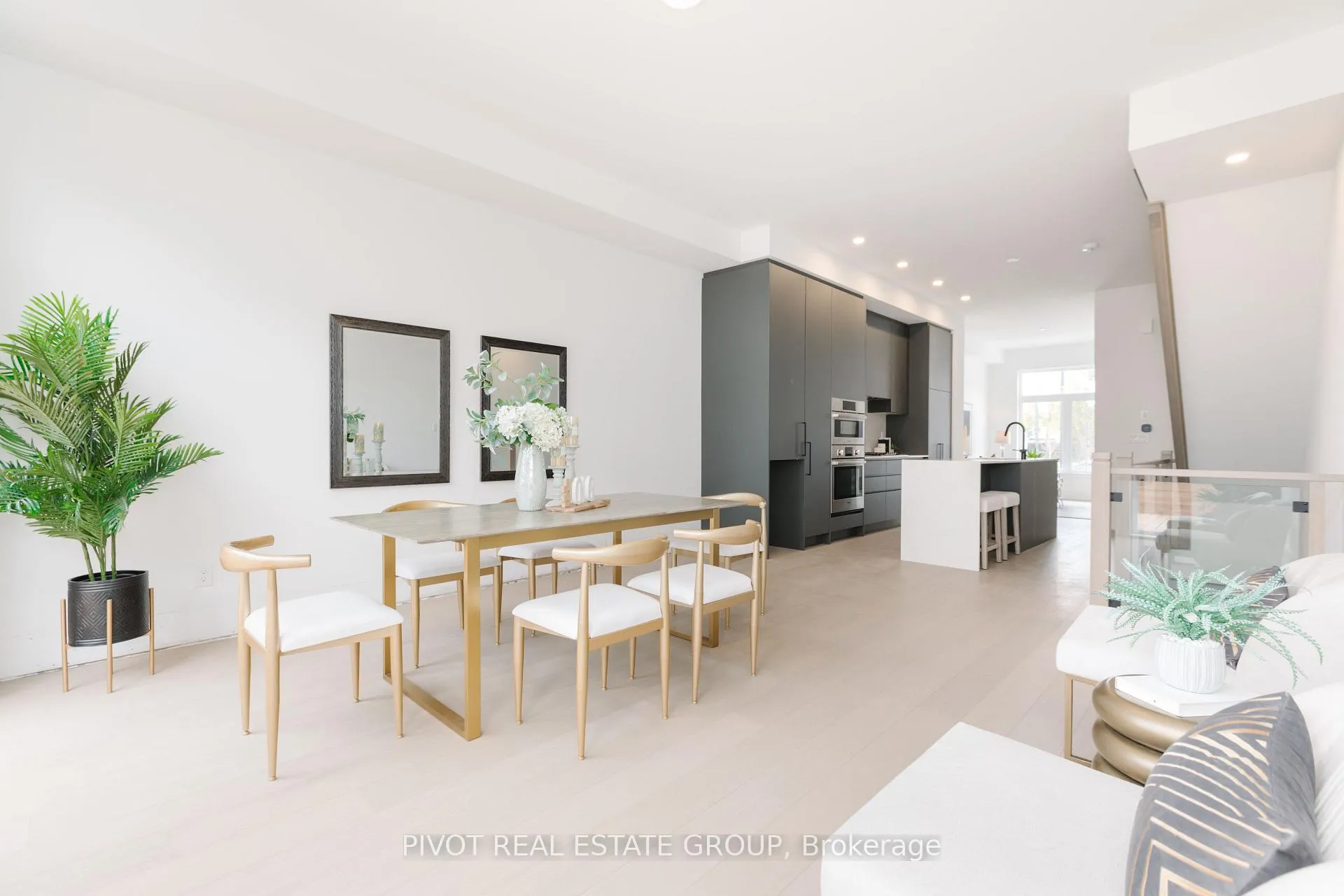 Photo 22 of Unit 64, 35 Lou Parsons Way, Mississauga, Port Credit — HOMEH