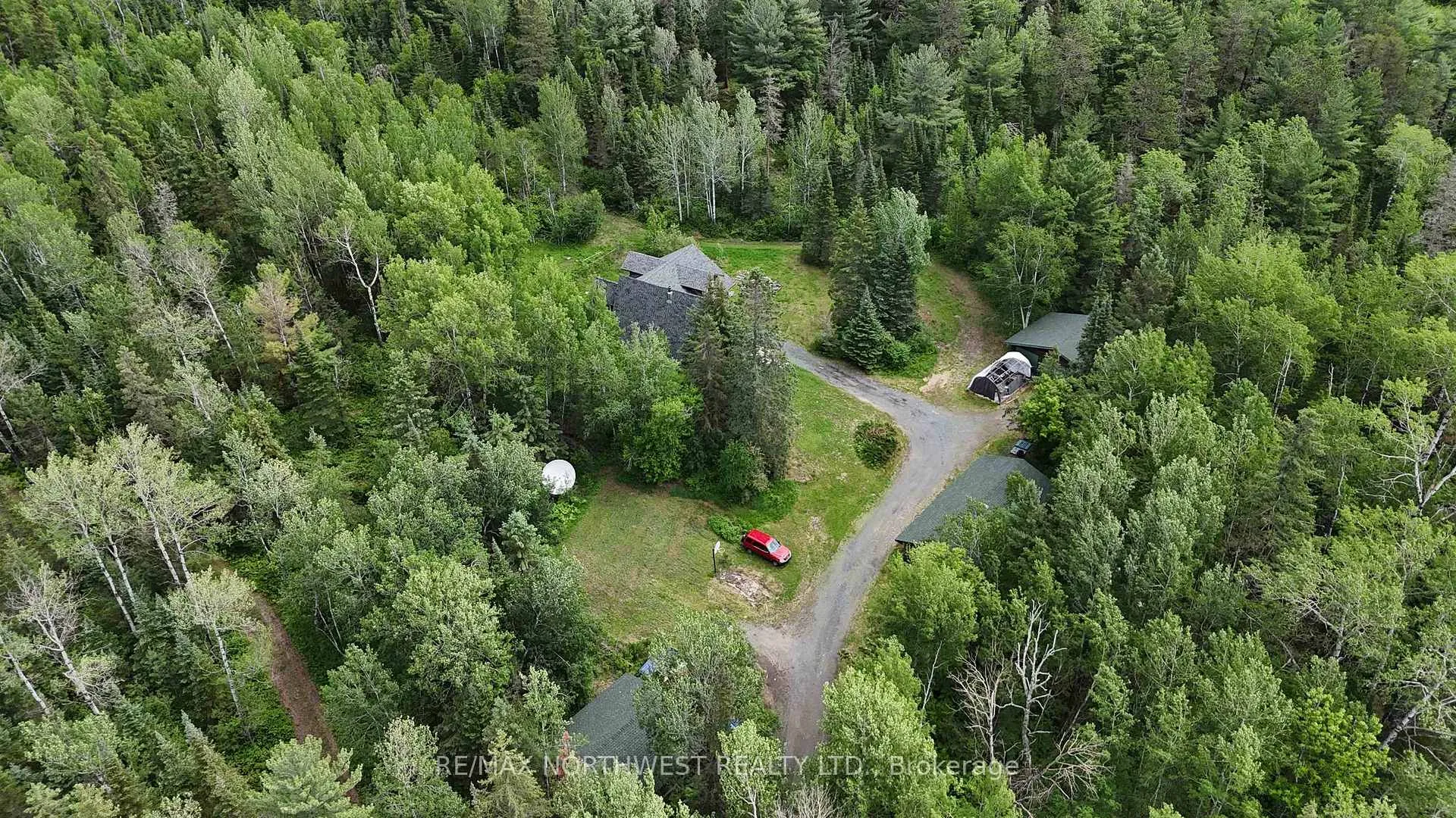 Photo 4 of 242 Longbow Lake Road, Kenora Remote Area, East Of Kenora — HOMEH