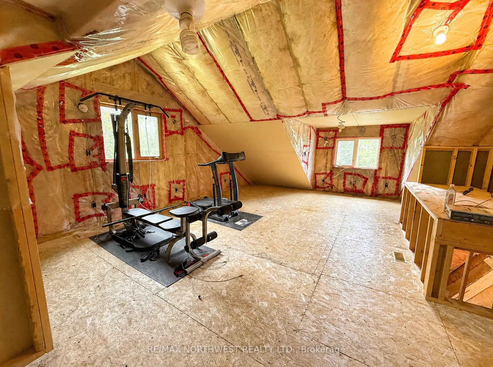 Photo 12 of 242 Longbow Lake Road, Kenora Remote Area, East Of Kenora — HOMEH