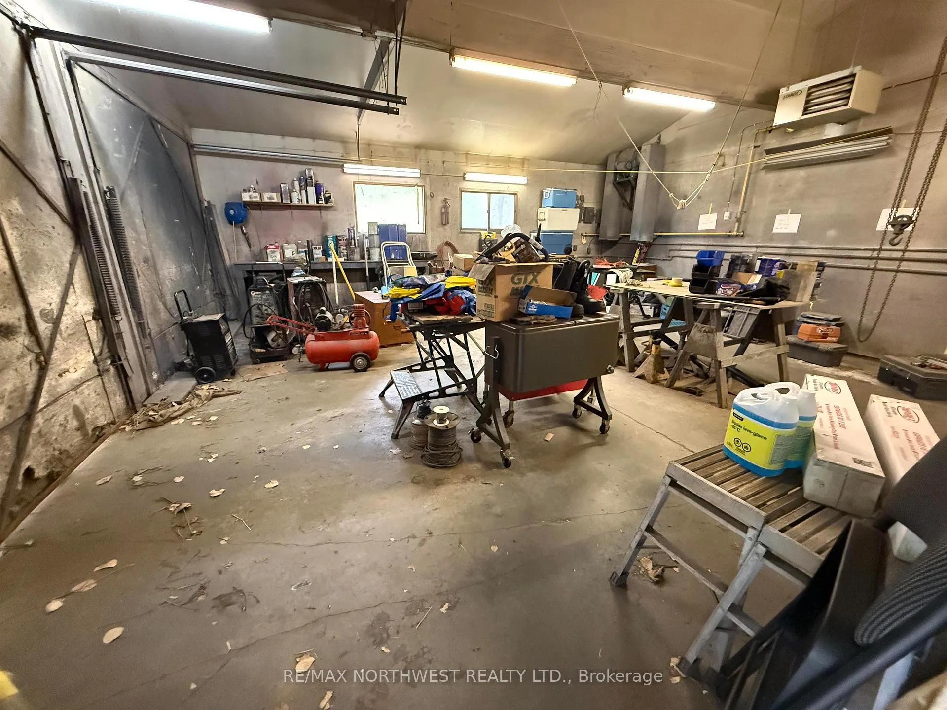 Photo 21 of 242 Longbow Lake Road, Kenora Remote Area, East Of Kenora — HOMEH