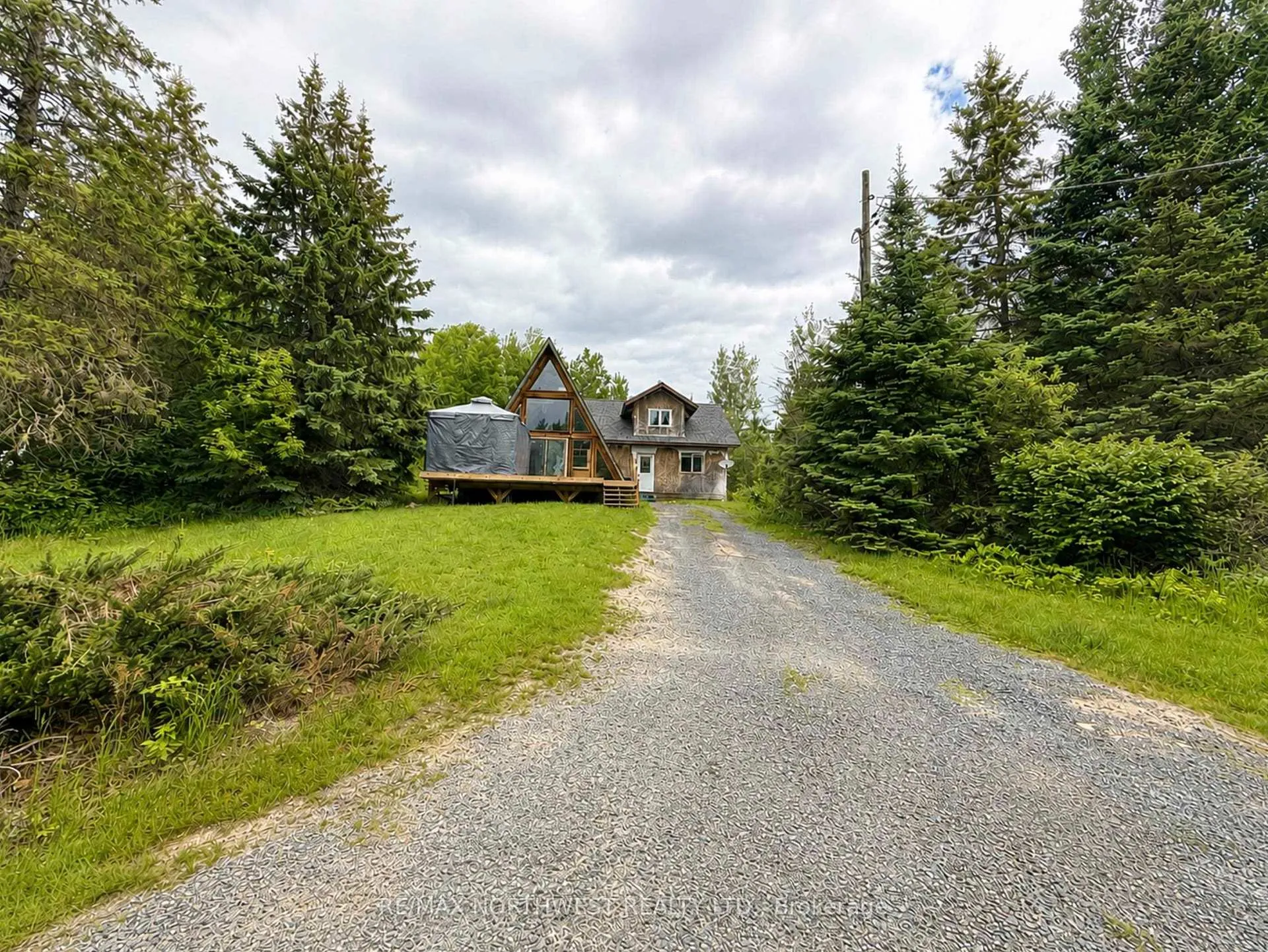 Photo 31 of 242 Longbow Lake Road, Kenora Remote Area, East Of Kenora — HOMEH