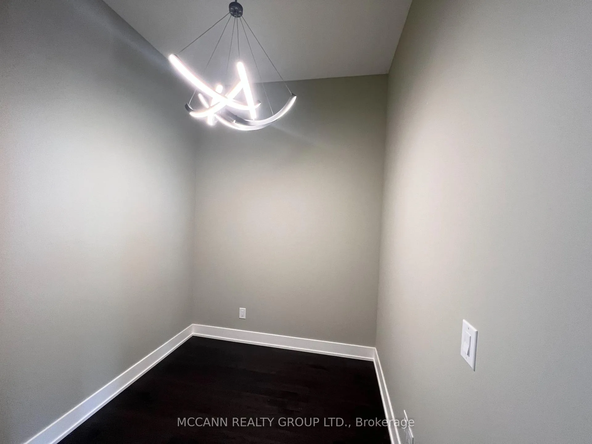 Photo 15 of Unit UPH8, 3018 Yonge Street, Toronto, Lawrence Park South — HOMEH
