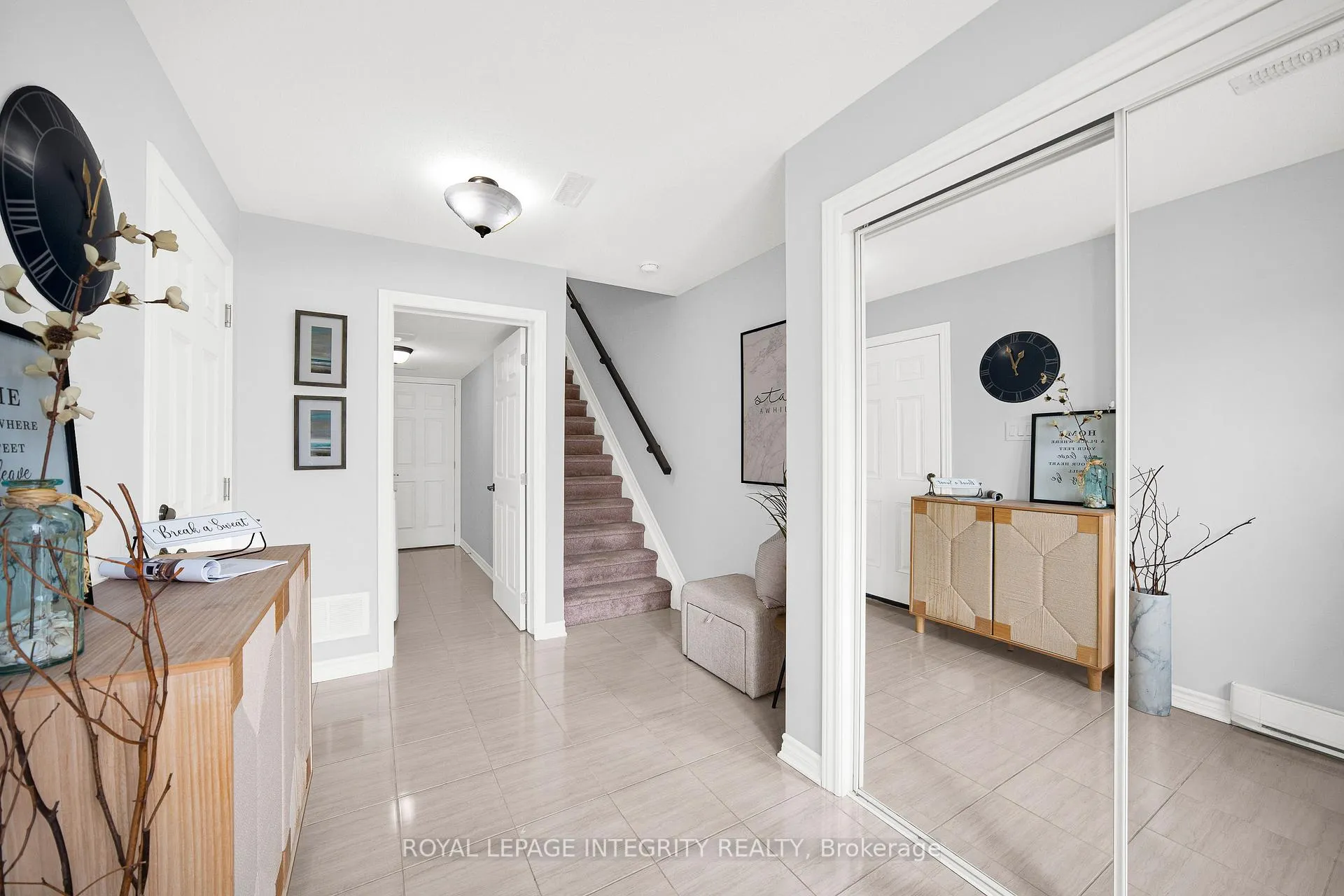 Photo 3 of 311 Pumpkinseed Crescent, Ottawa, Barrhaven - Half Moon Bay — HOMEH