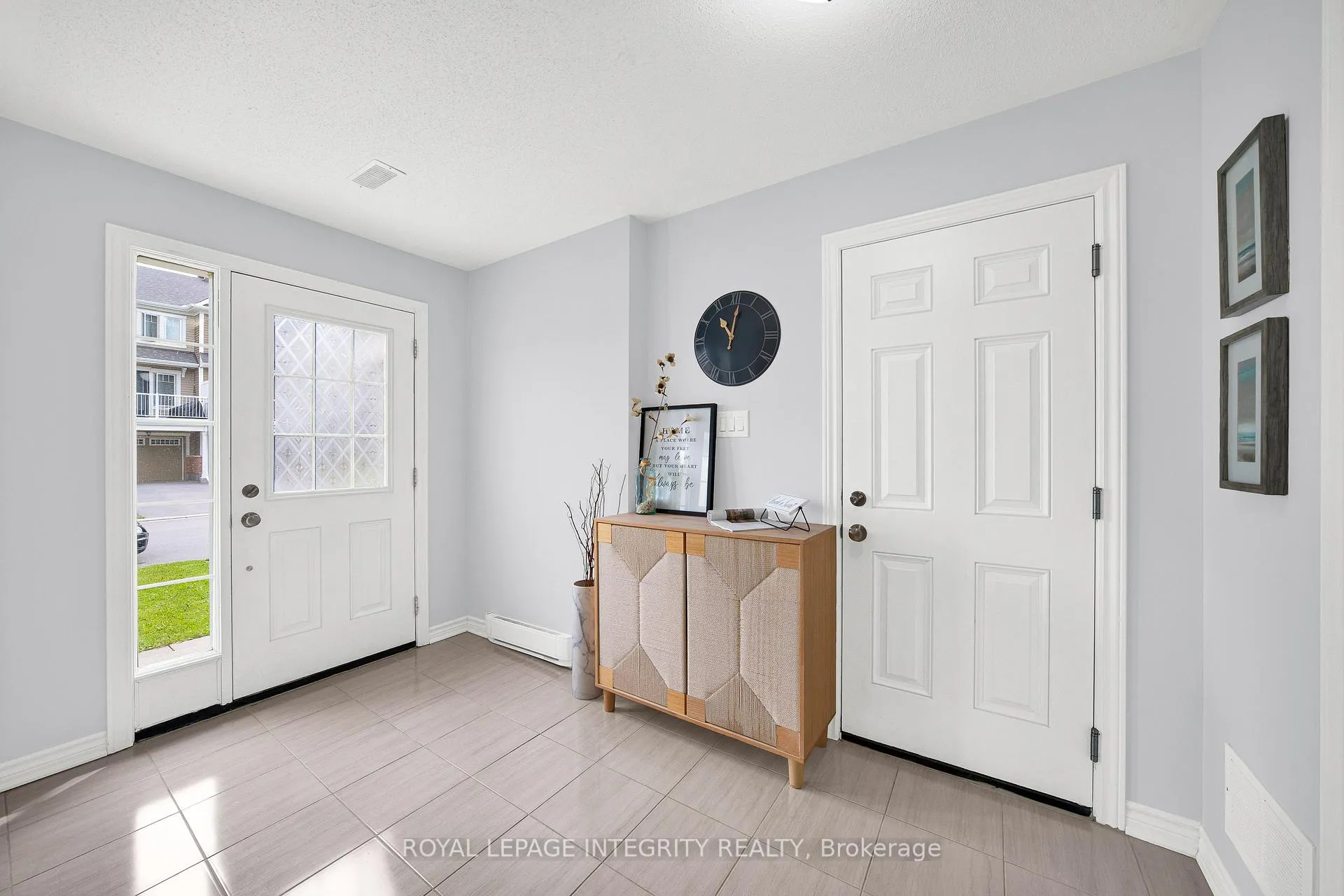 Photo 4 of 311 Pumpkinseed Crescent, Ottawa, Barrhaven - Half Moon Bay — HOMEH