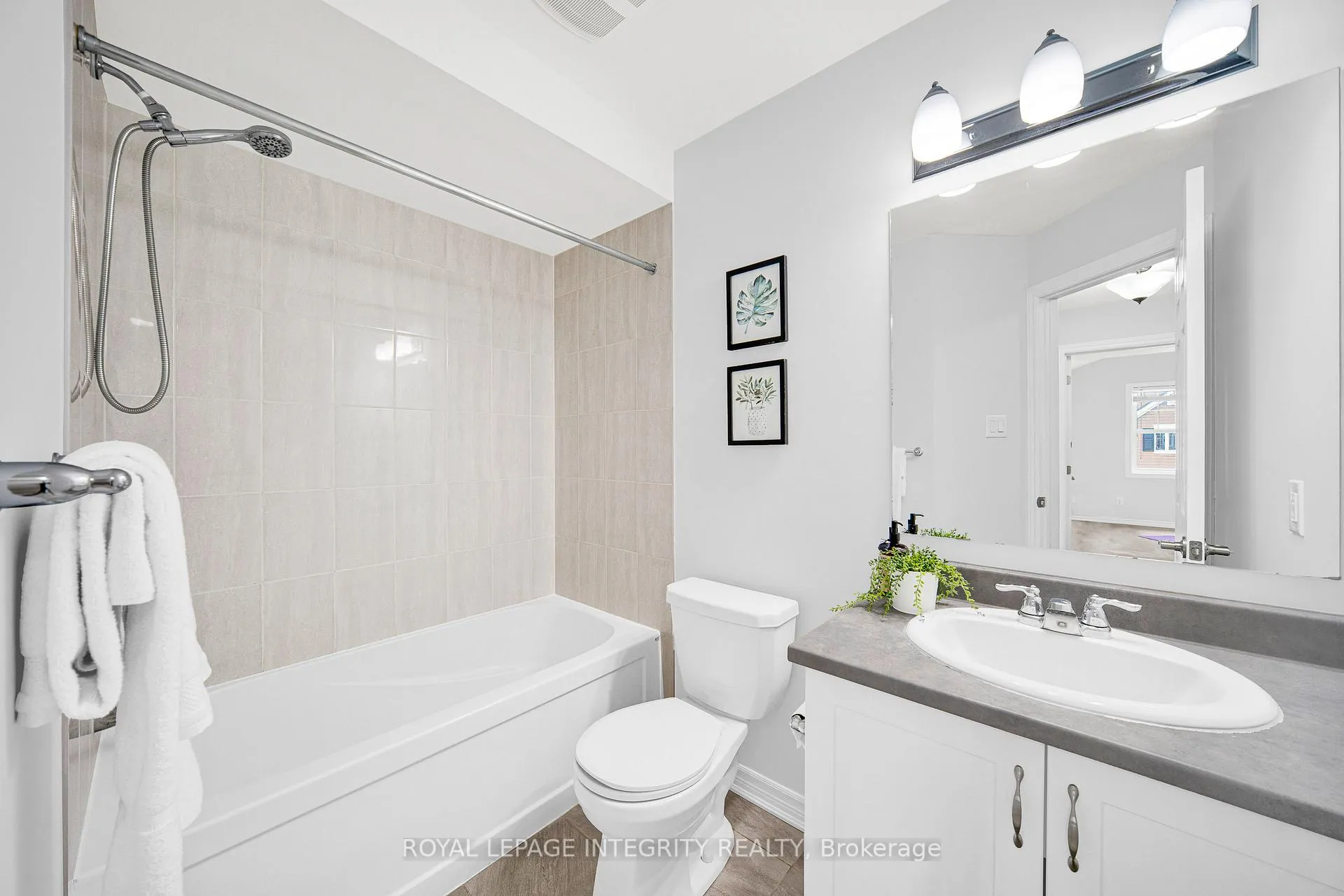 Photo 23 of 311 Pumpkinseed Crescent, Ottawa, Barrhaven - Half Moon Bay — HOMEH