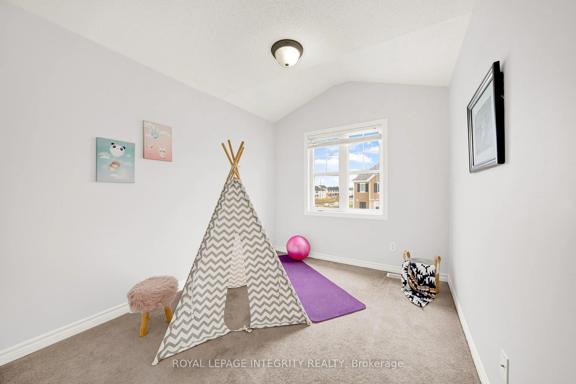 Photo 29 of 311 Pumpkinseed Crescent, Ottawa, Barrhaven - Half Moon Bay — HOMEH