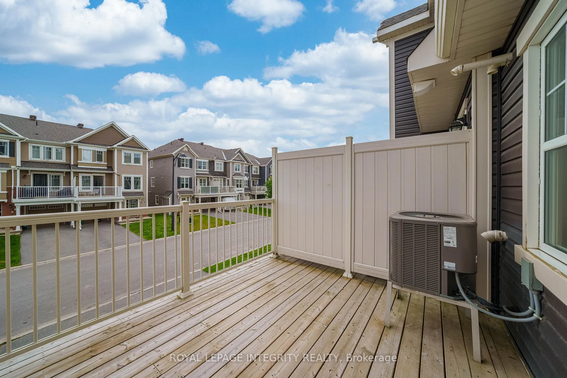 Photo 32 of 311 Pumpkinseed Crescent, Ottawa, Barrhaven - Half Moon Bay — HOMEH
