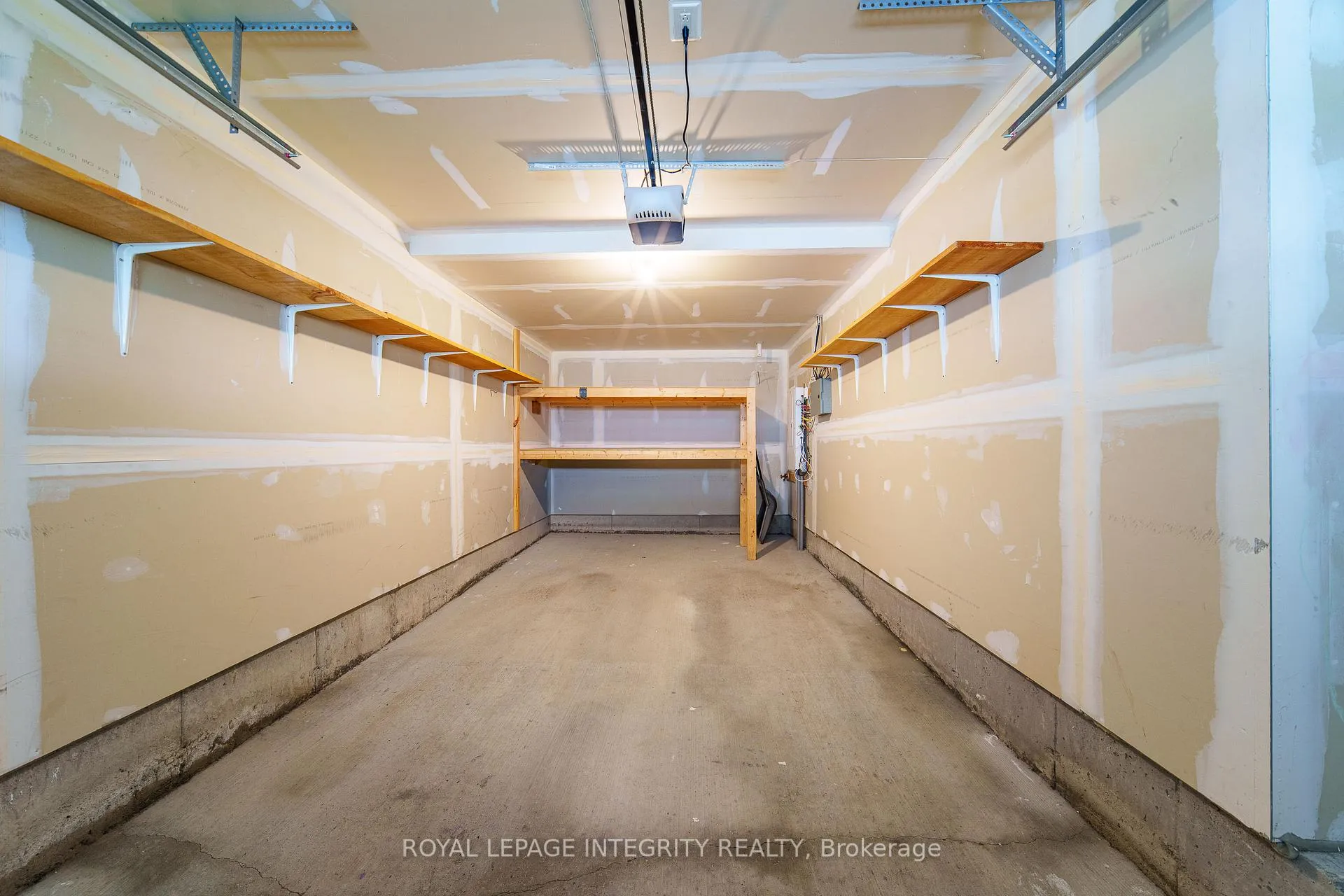 Photo 38 of 311 Pumpkinseed Crescent, Ottawa, Barrhaven - Half Moon Bay — HOMEH