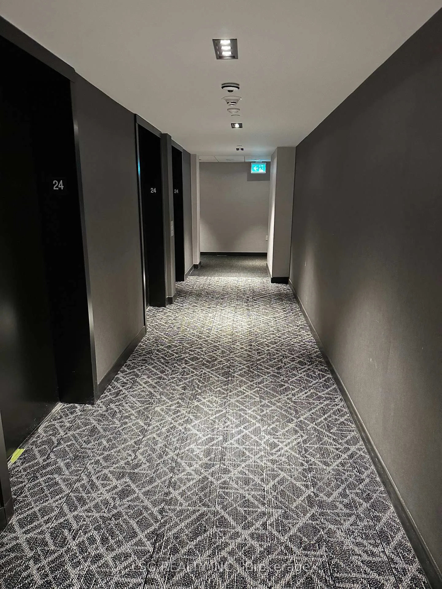 Photo 7 of Unit 2407, 2920 Highway 7 Road W, Vaughan, Concord — HOMEH