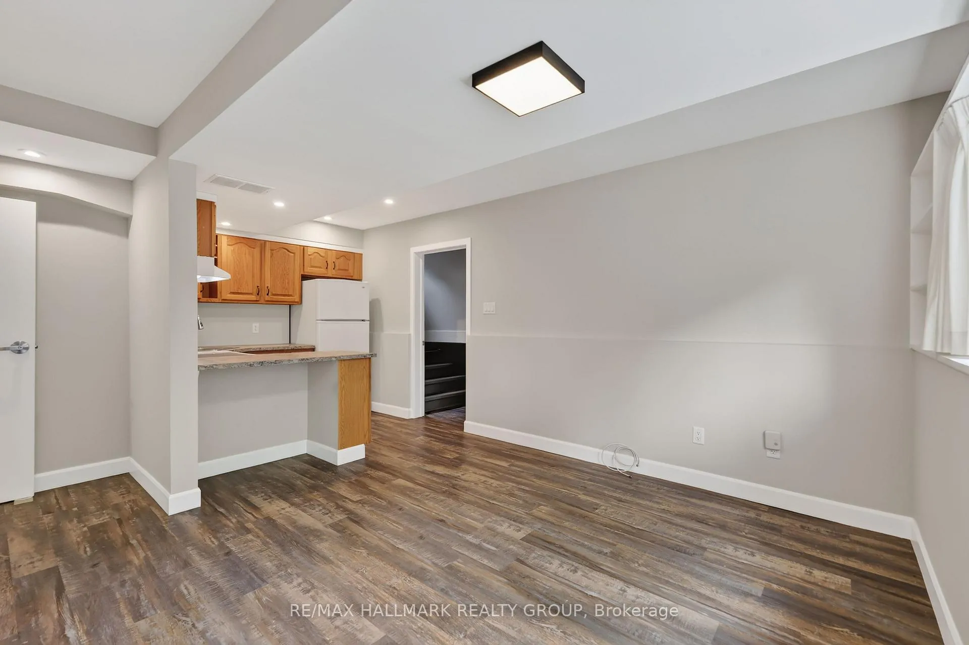 Photo 5 of Unit Unit B, 189 Banning Road, Ottawa, Kanata - Glencairn/Hazeldean — HOMEH