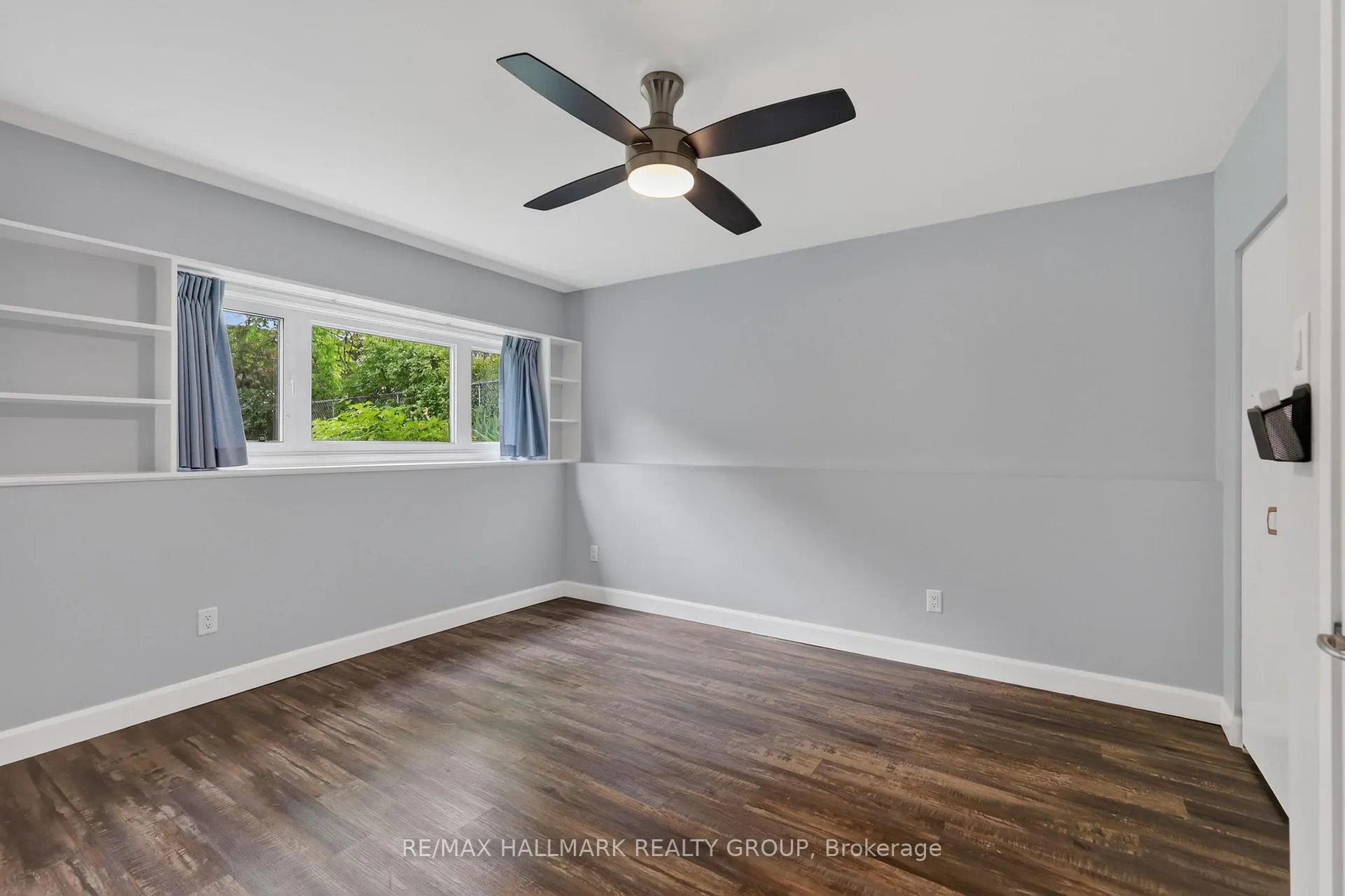 Photo 11 of Unit Unit B, 189 Banning Road, Ottawa, Kanata - Glencairn/Hazeldean — HOMEH