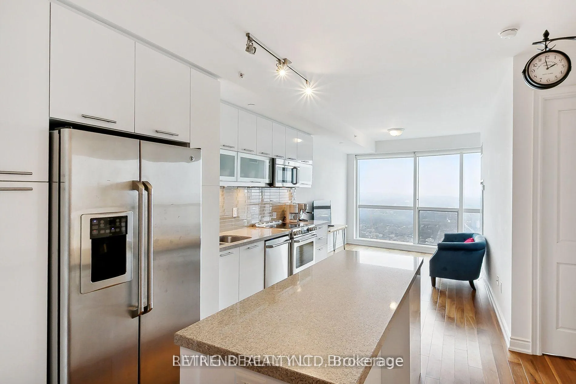 Photo 1 of Unit 6505, 388 Yonge Street, Toronto, Bay Street Corridor — HOMEH