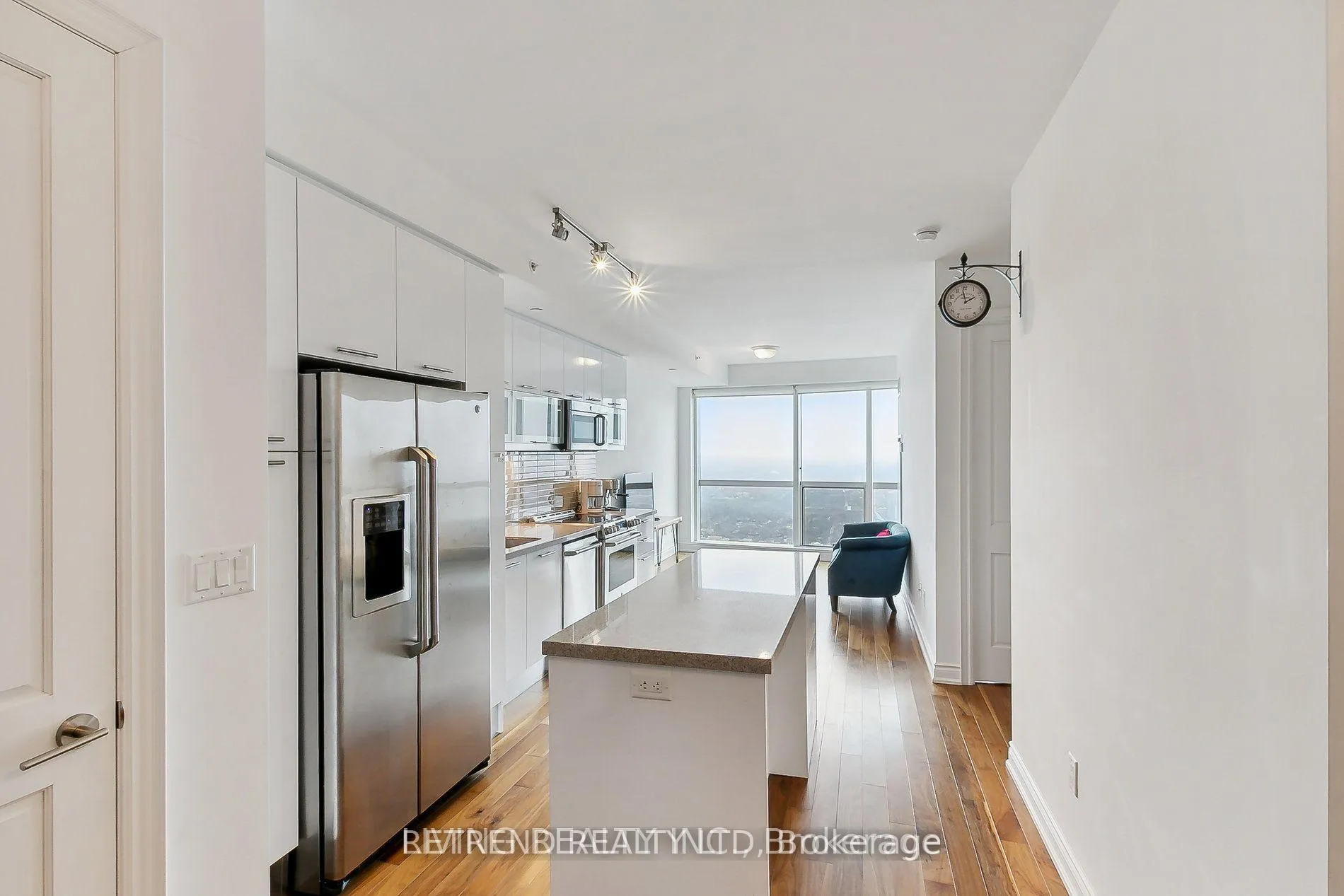 Photo 2 of Unit 6505, 388 Yonge Street, Toronto, Bay Street Corridor — HOMEH