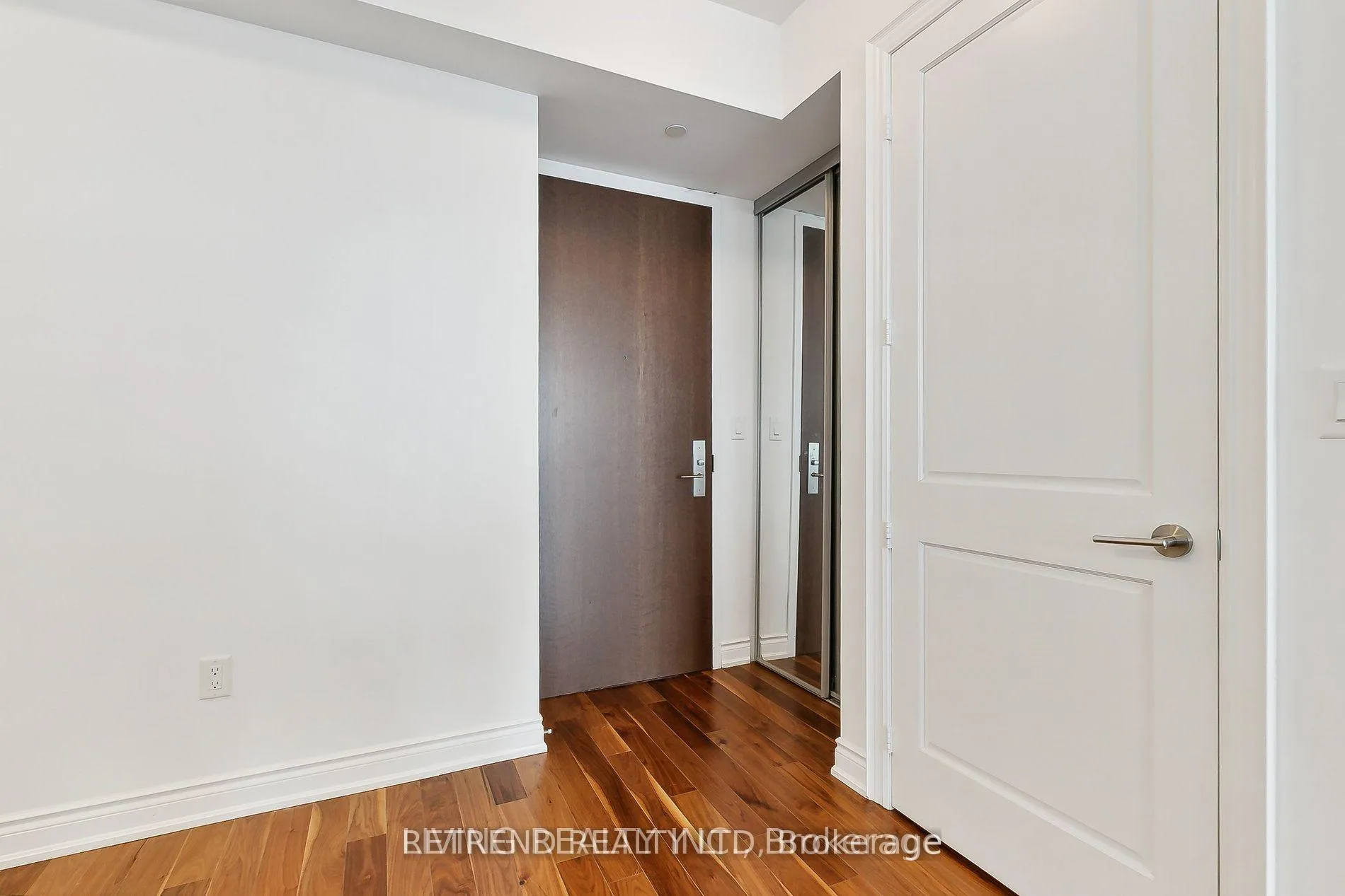 Photo 13 of Unit 6505, 388 Yonge Street, Toronto, Bay Street Corridor — HOMEH