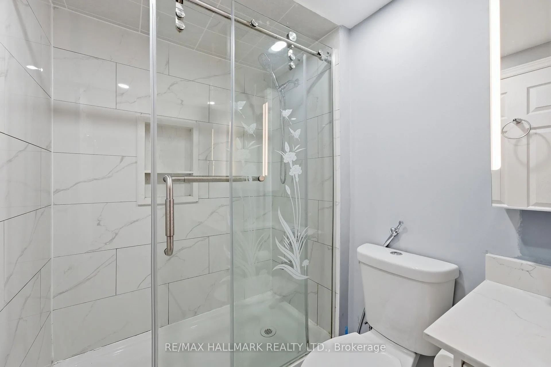 Photo 11 of Unit 201, 7428 Markham Road, Markham, Middlefield — HOMEH