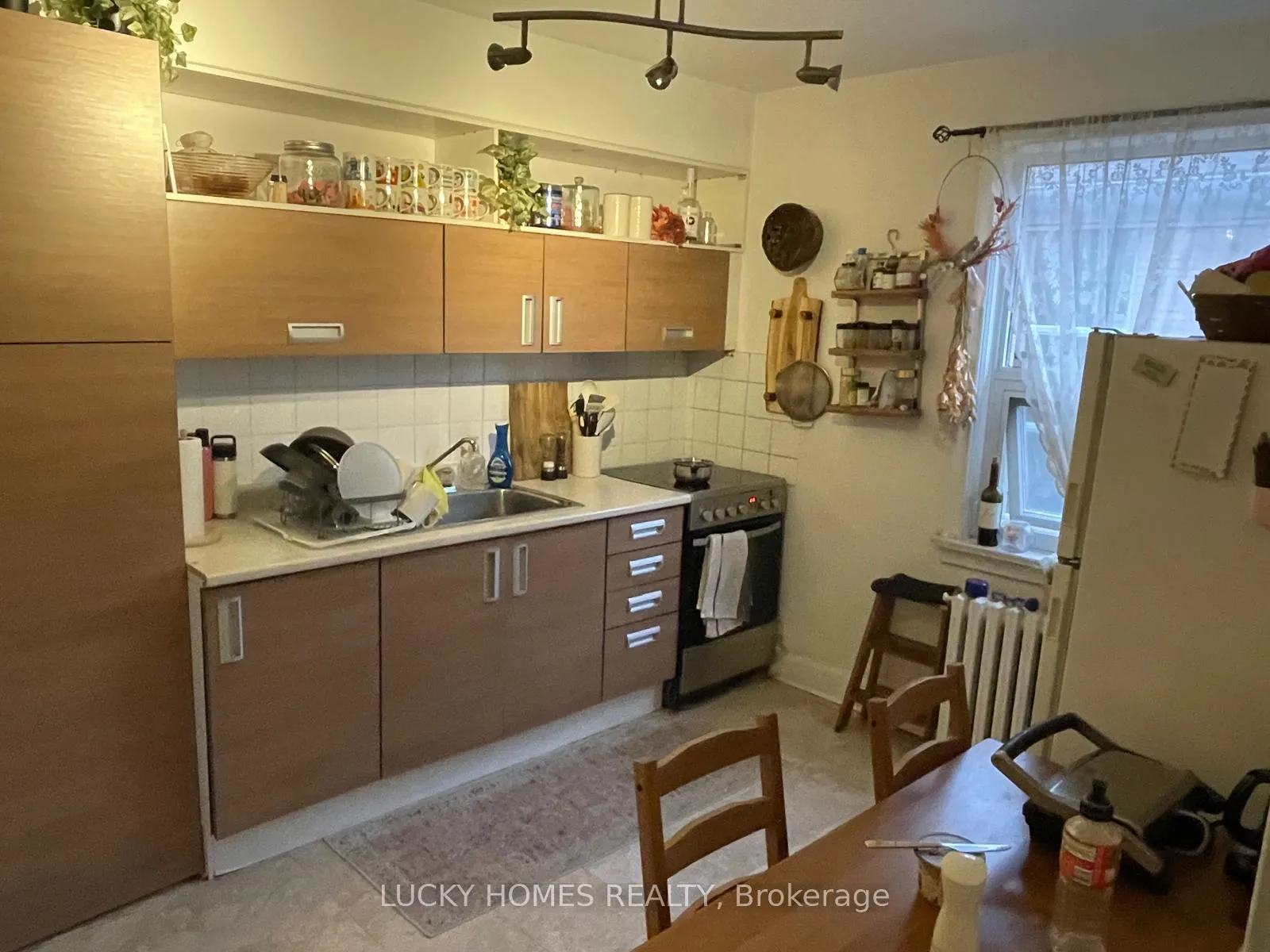 Photo 2 of 1143 O'Connor Drive E, Toronto, O'Connor-Parkview — HOMEH