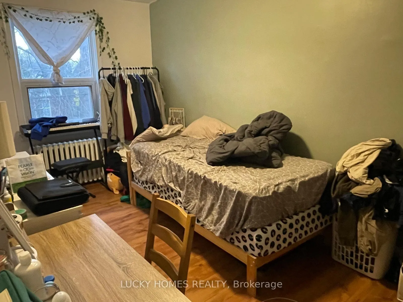 Photo 5 of 1143 O'Connor Drive E, Toronto, O'Connor-Parkview — HOMEH