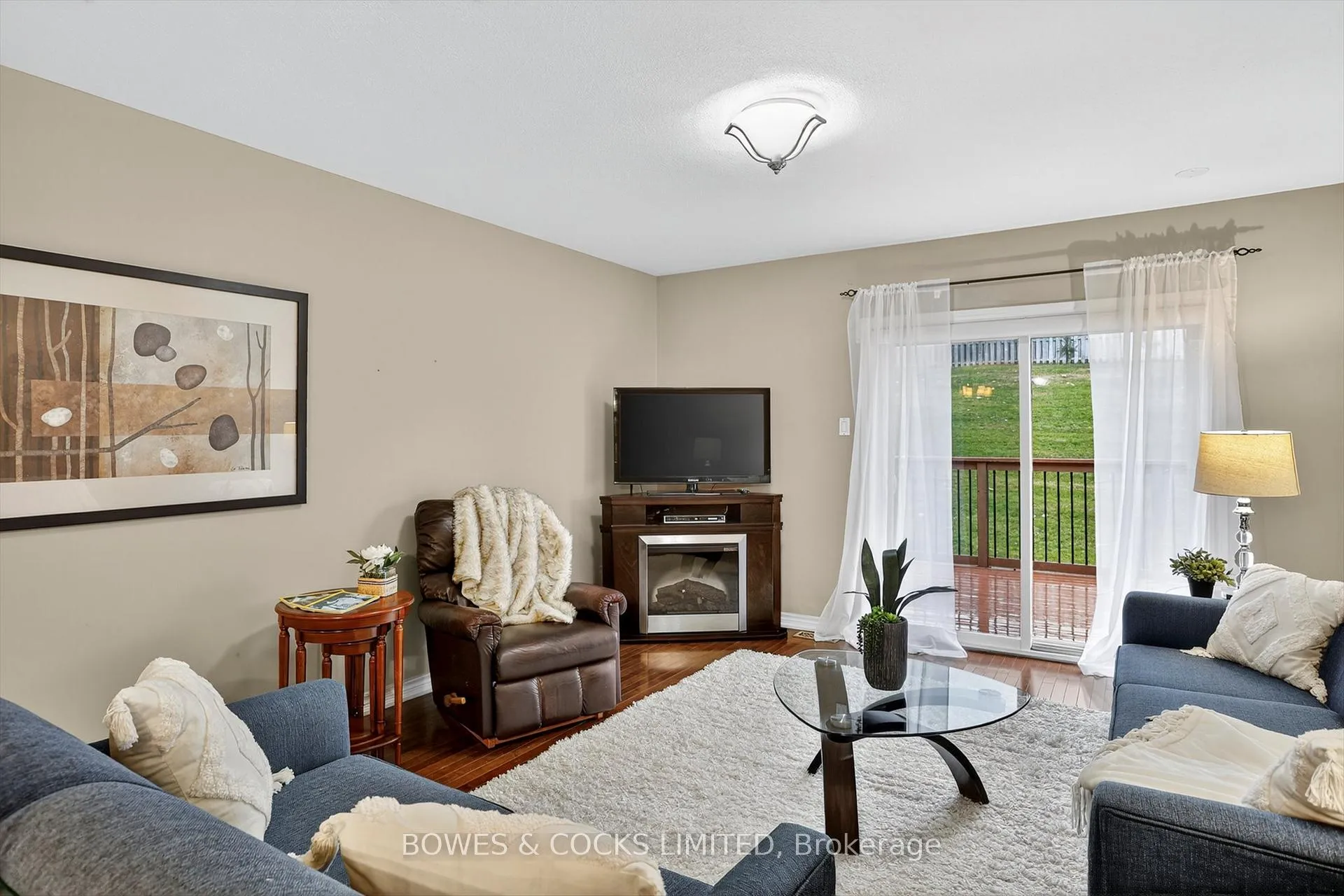 Photo 10 of Unit 63, 135 Village Crescent, Peterborough, Otonabee Ward 1 — HOMEH