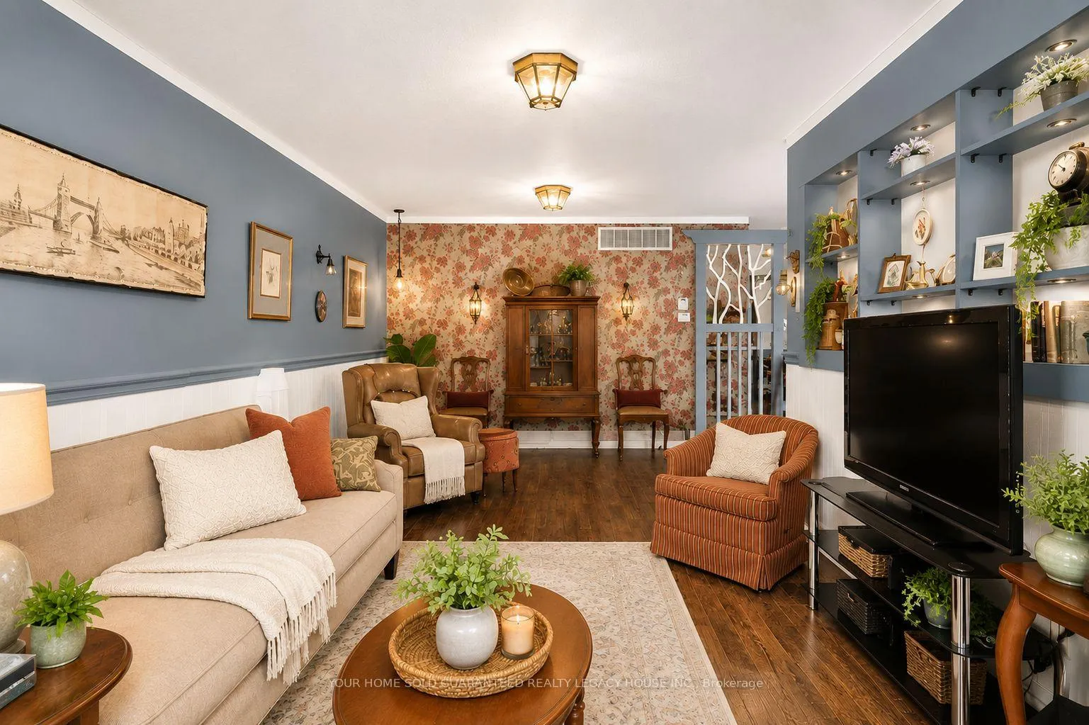 Photo 4 of 204 Dyer Drive, Wasaga Beach — HOMEH
