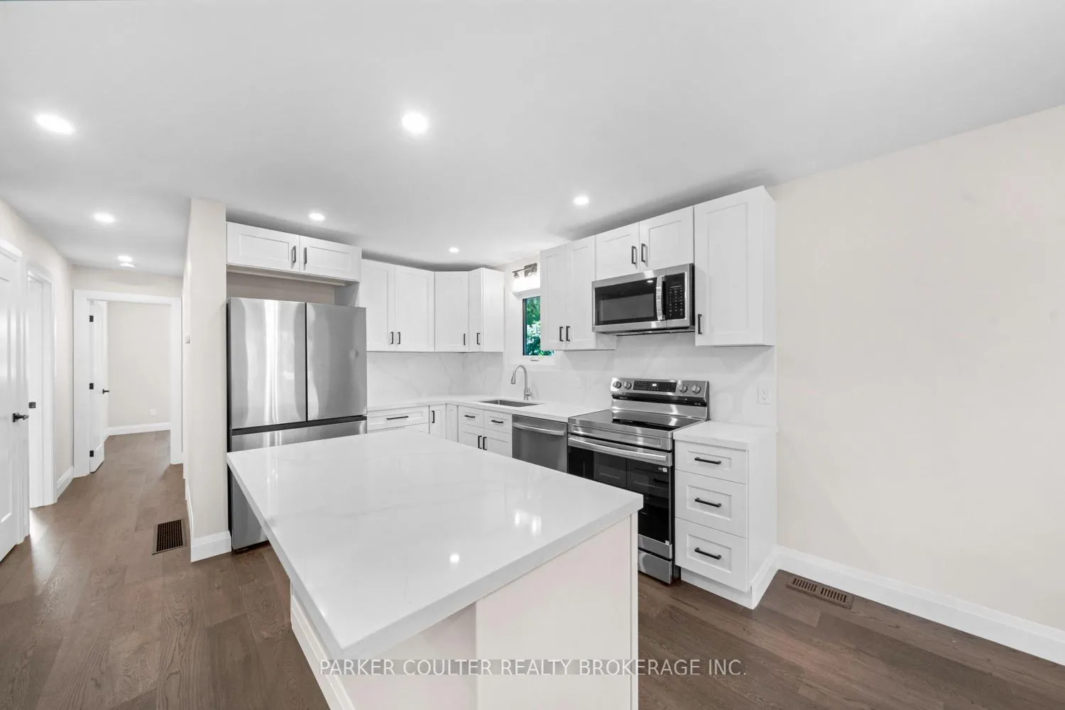 Photo 8 of 82 McArthur Drive, Penetanguishene — HOMEH