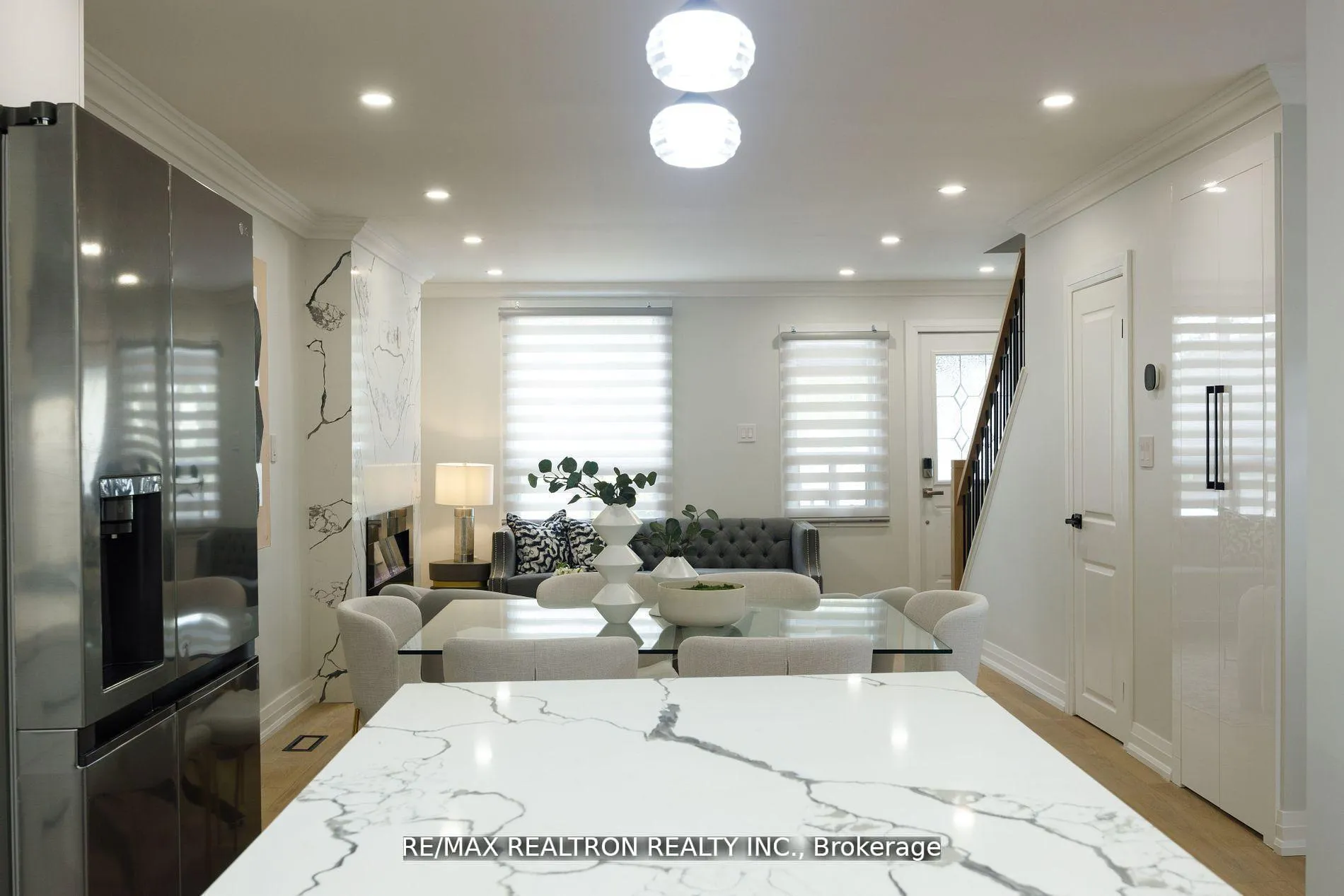Photo 7 of 77 Hatherley Road, Toronto, Caledonia-Fairbank — HOMEH