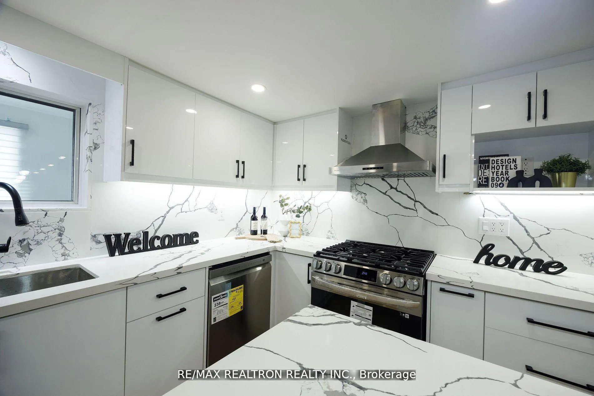 Photo 12 of 77 Hatherley Road, Toronto, Caledonia-Fairbank — HOMEH