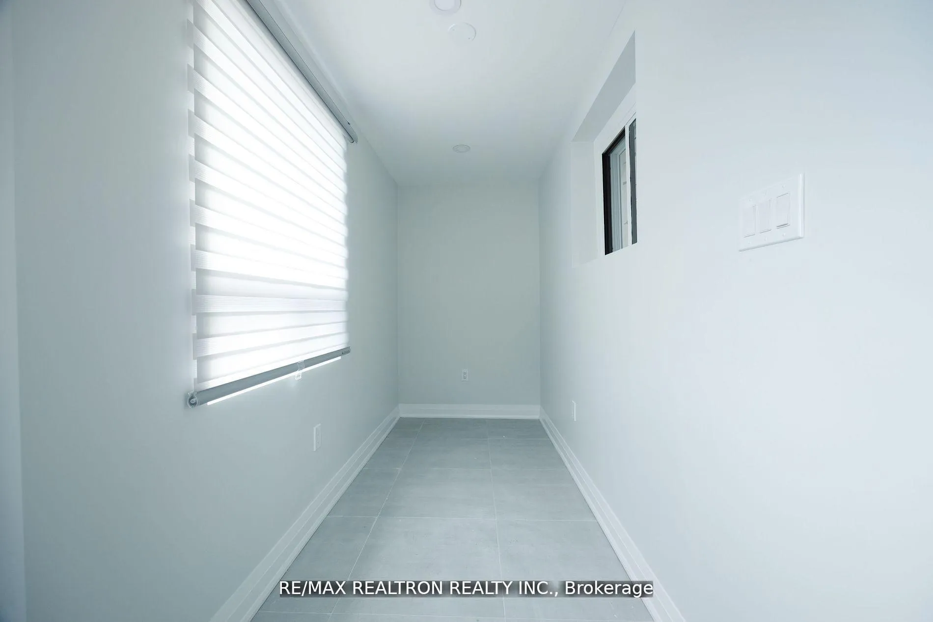 Photo 14 of 77 Hatherley Road, Toronto, Caledonia-Fairbank — HOMEH