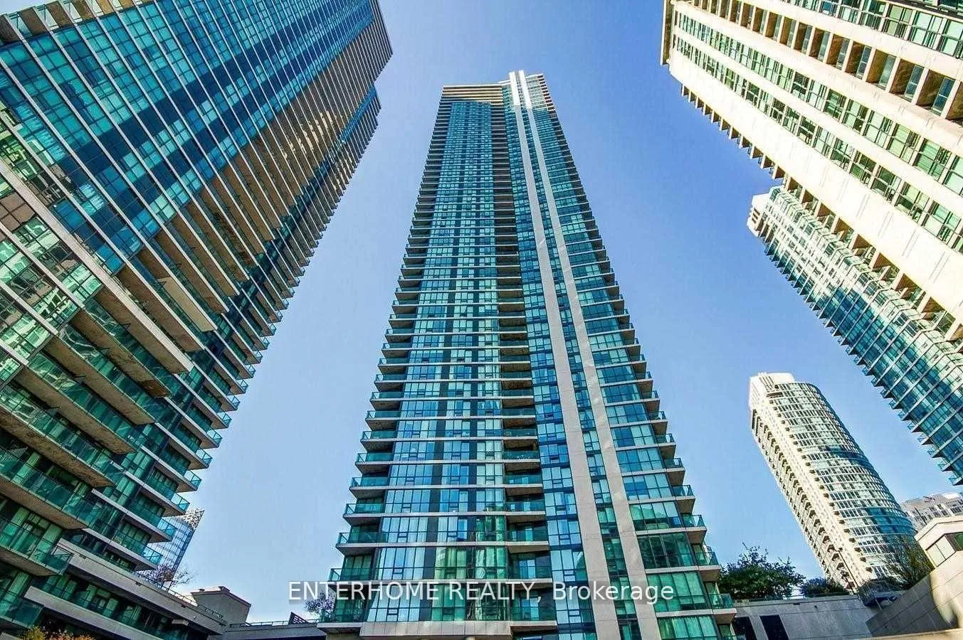 Front of Unit 2906, 18 Harbour Street
