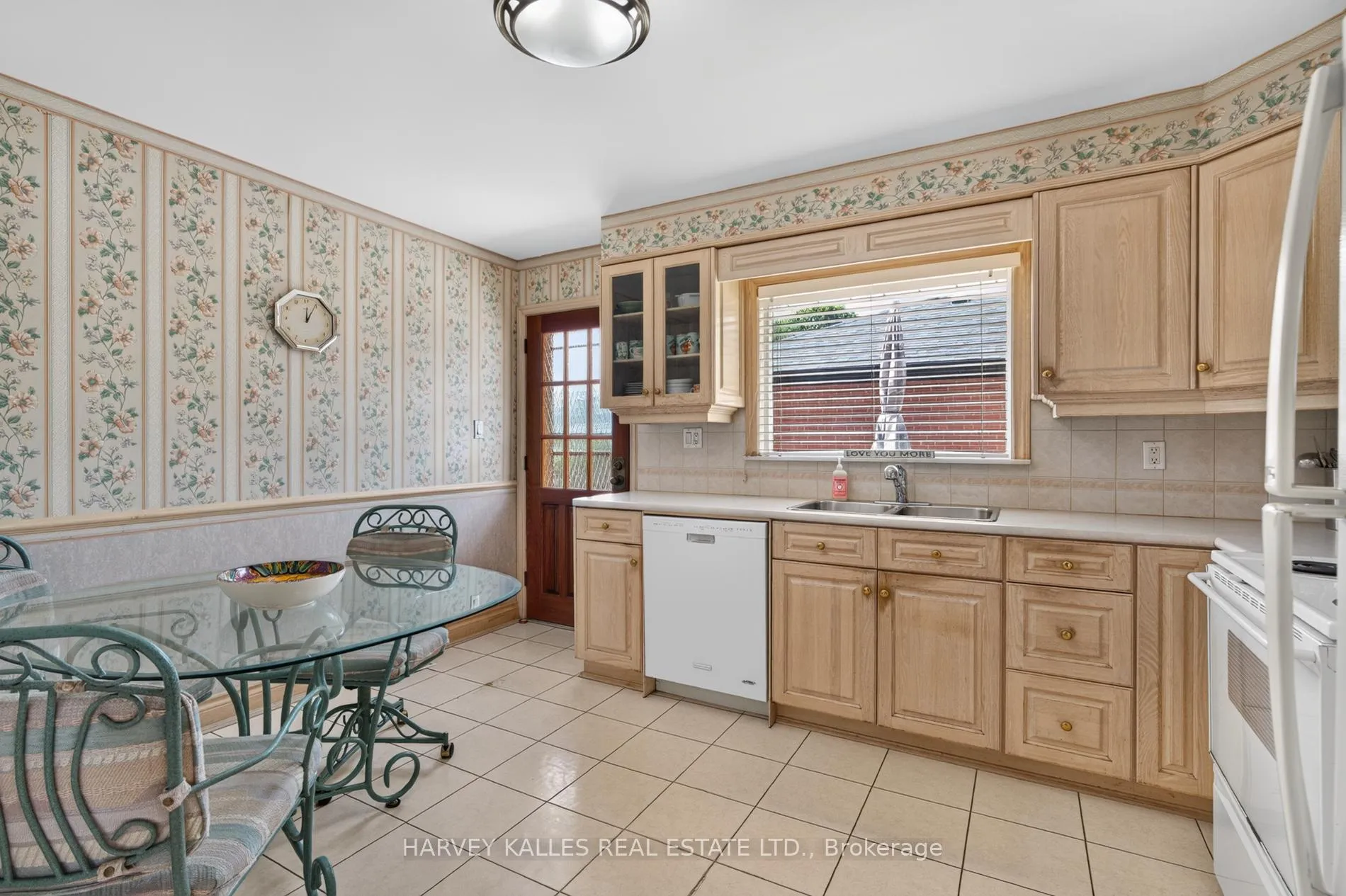 Photo 8 of 69 Poynter Drive, Etobicoke, Kingsview Village-The Westway — HOMEH