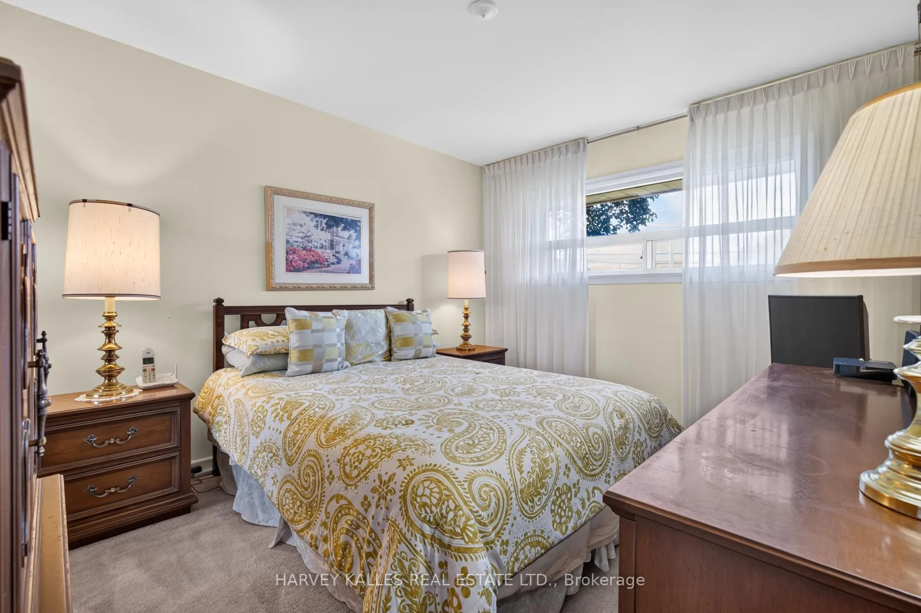 Photo 12 of 69 Poynter Drive, Etobicoke, Kingsview Village-The Westway — HOMEH