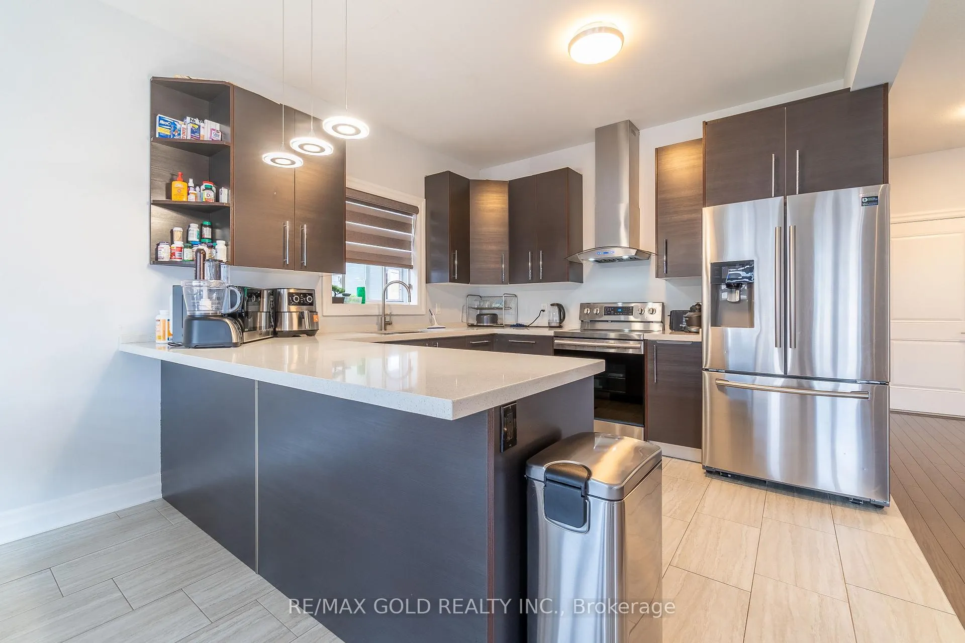 Photo 16 of 2591 Sheffield Boulevard, London, South U — HOMEH