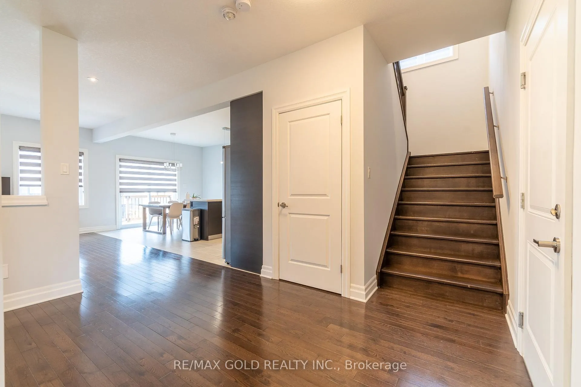Photo 19 of 2591 Sheffield Boulevard, London, South U — HOMEH