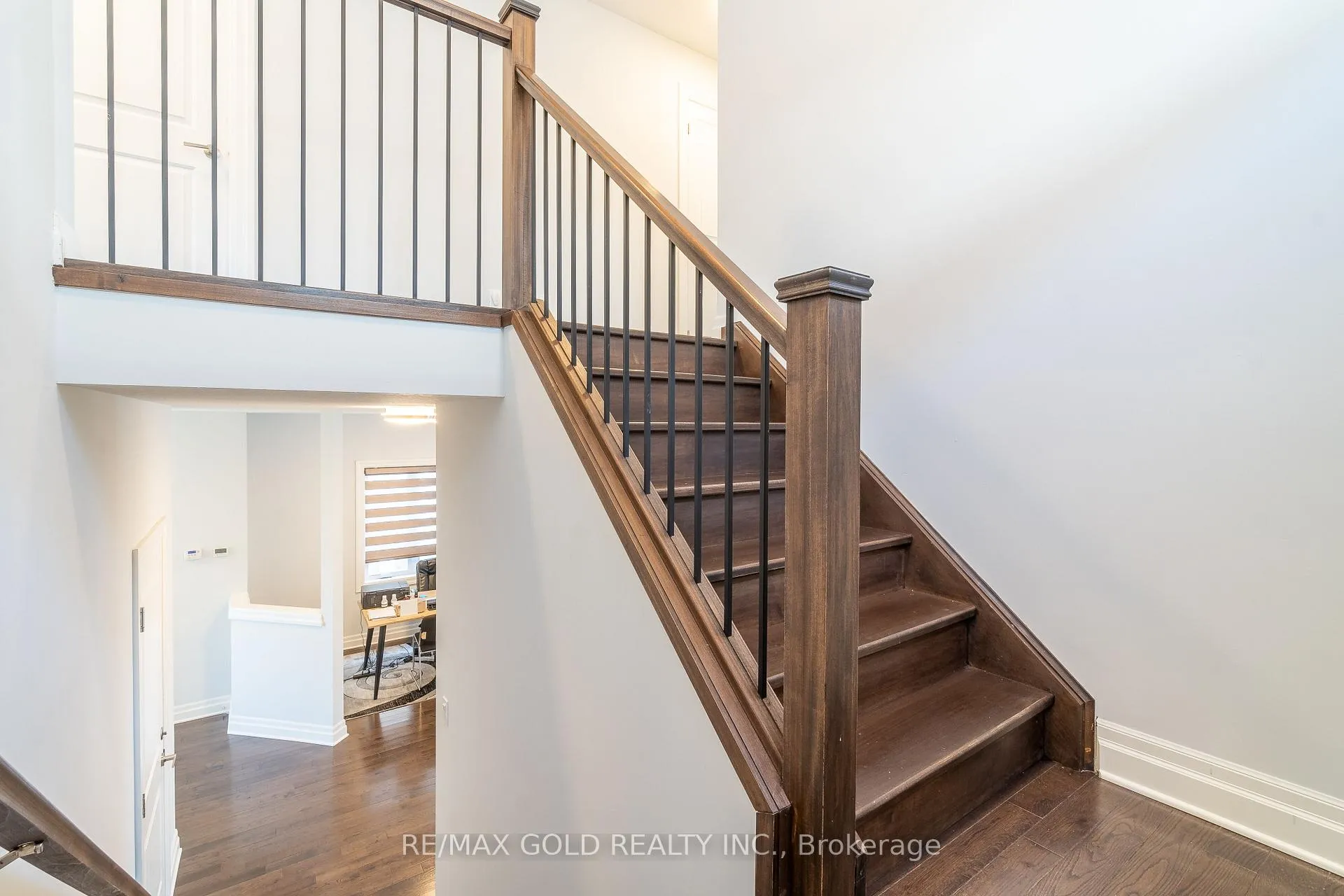 Photo 20 of 2591 Sheffield Boulevard, London, South U — HOMEH