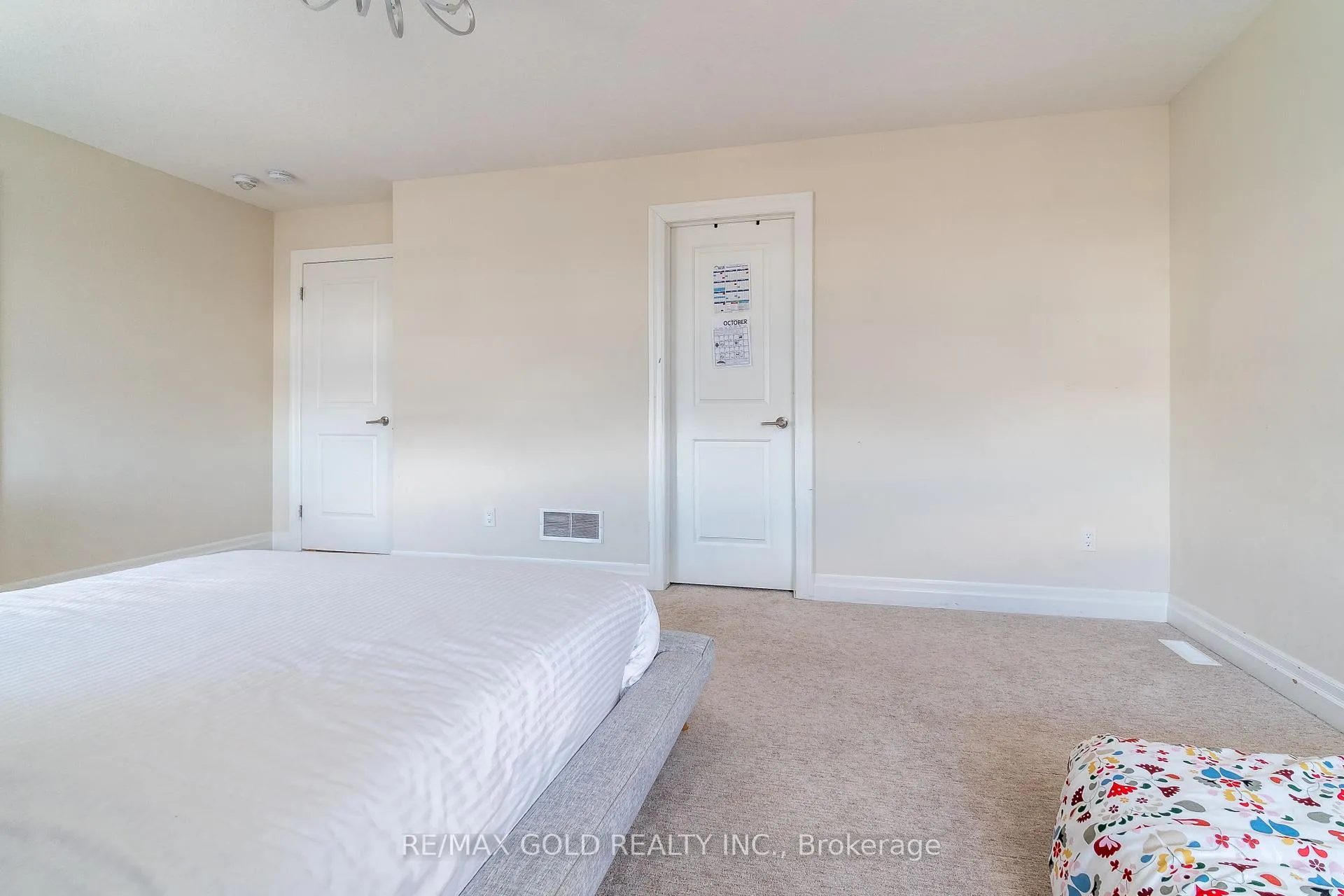 Photo 23 of 2591 Sheffield Boulevard, London, South U — HOMEH