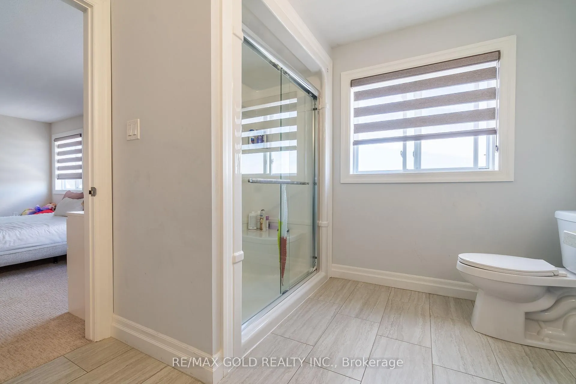 Photo 26 of 2591 Sheffield Boulevard, London, South U — HOMEH