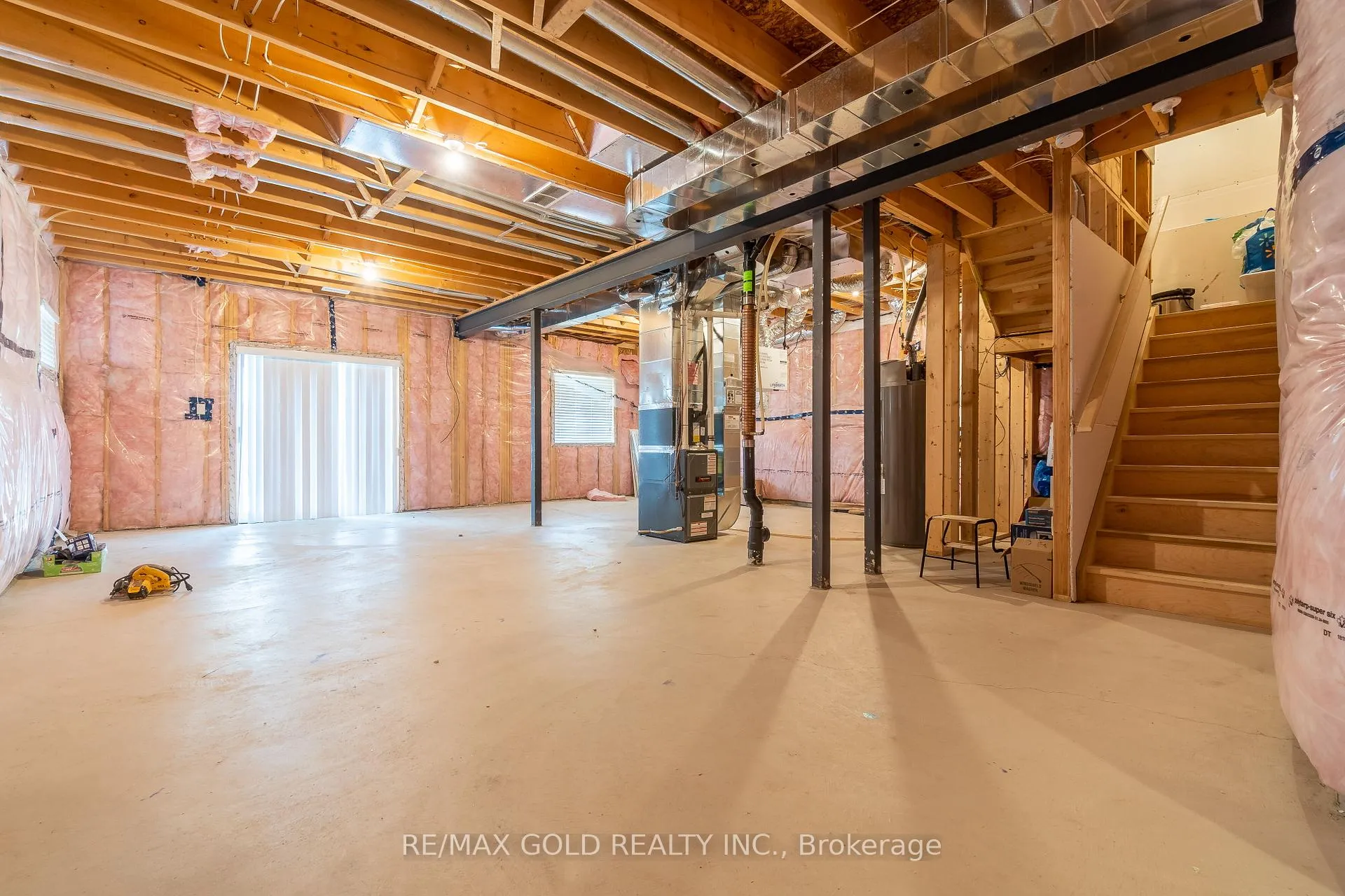 Photo 44 of 2591 Sheffield Boulevard, London, South U — HOMEH