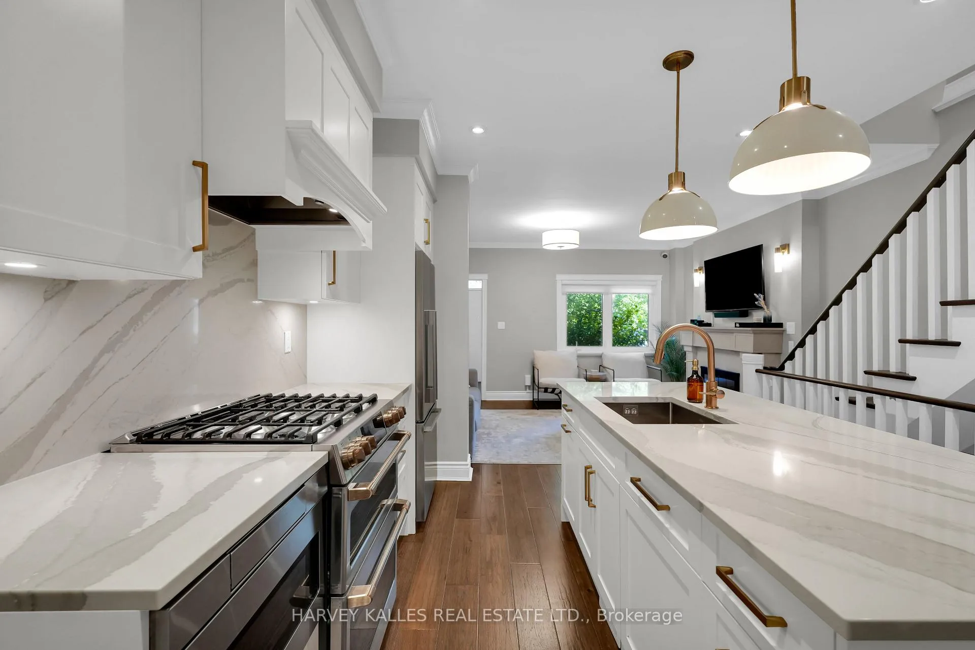 Photo 7 of 86 Woburn Avenue, Toronto, Lawrence Park North — HOMEH