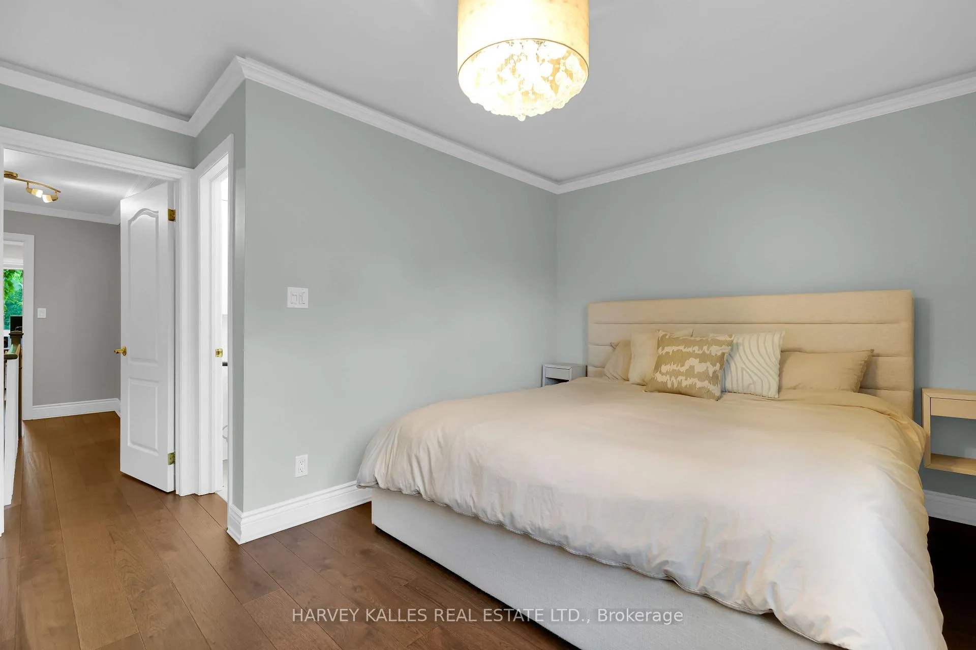 Photo 16 of 86 Woburn Avenue, Toronto, Lawrence Park North — HOMEH