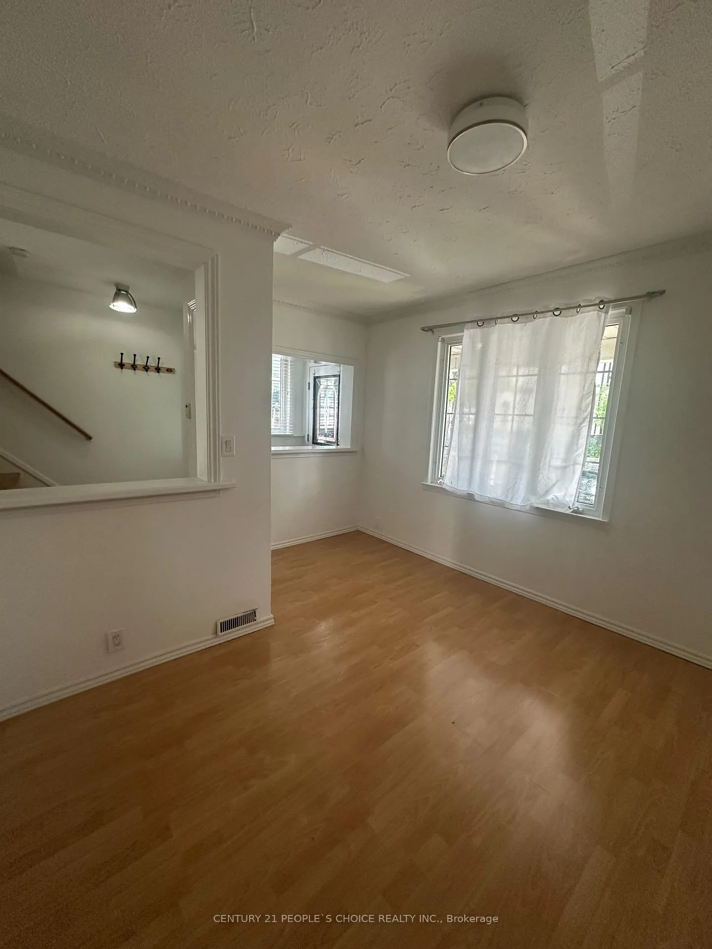 Photo 2 of 98 Chambers Avenue, Toronto, Weston-Pellam Park — HOMEH
