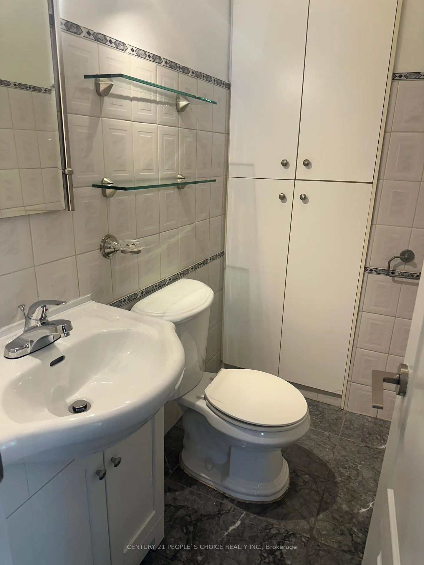 Photo 8 of 98 Chambers Avenue, Toronto, Weston-Pellam Park — HOMEH