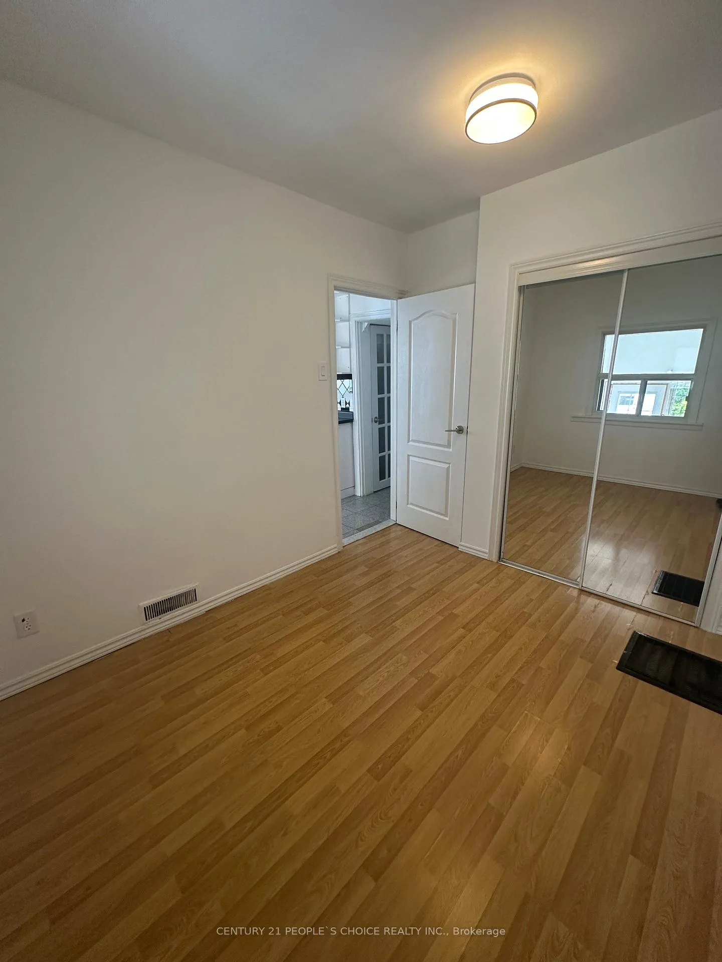Photo 6 of 98 Chambers Avenue, Toronto, Weston-Pellam Park — HOMEH