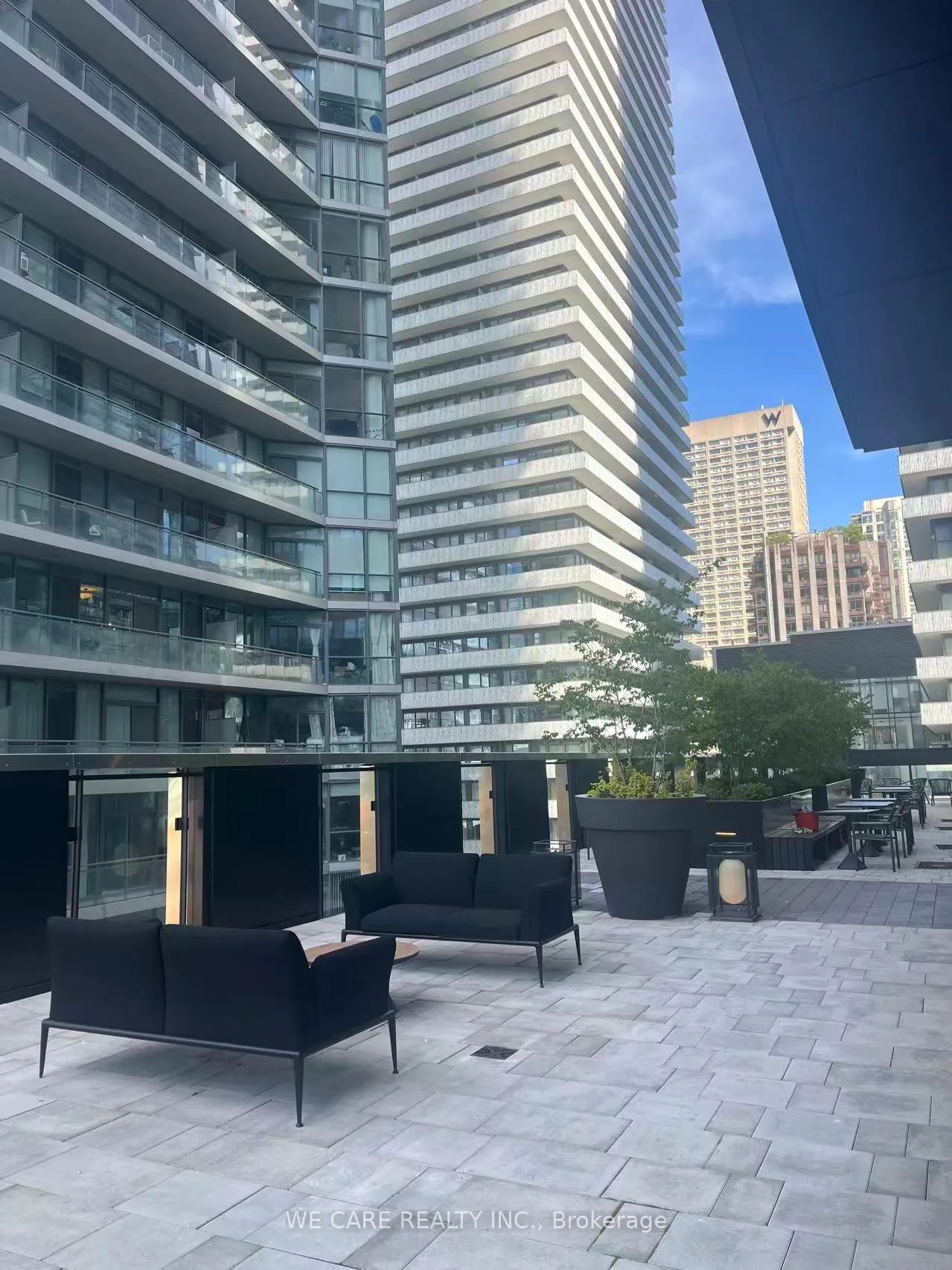 Photo 16 of Unit 2204, 55 Charles Street E, Toronto, Church-Yonge Corridor — HOMEH