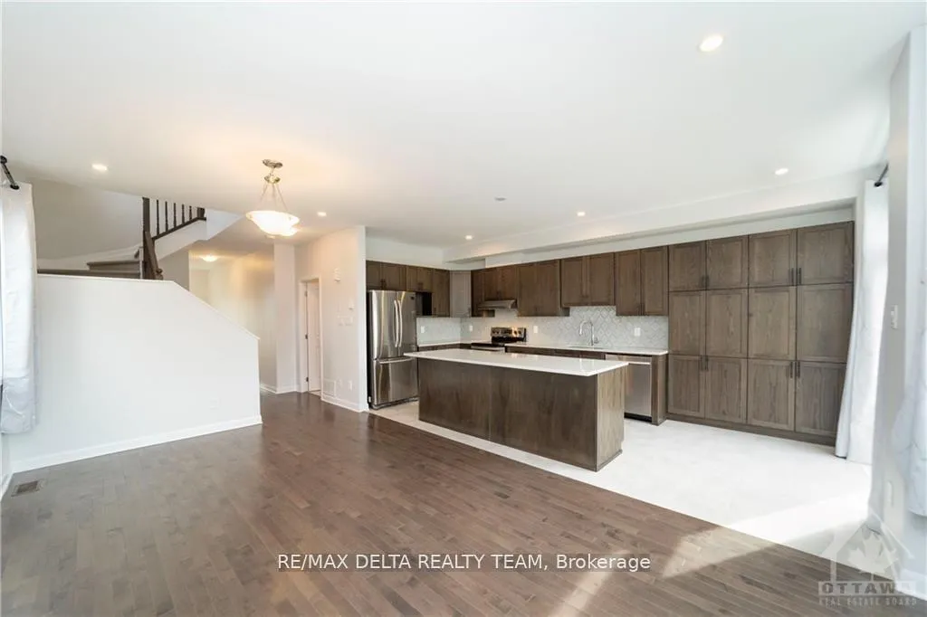 Photo 9 of 84 Gardenpost Terrace, Ottawa, Avalon West — HOMEH