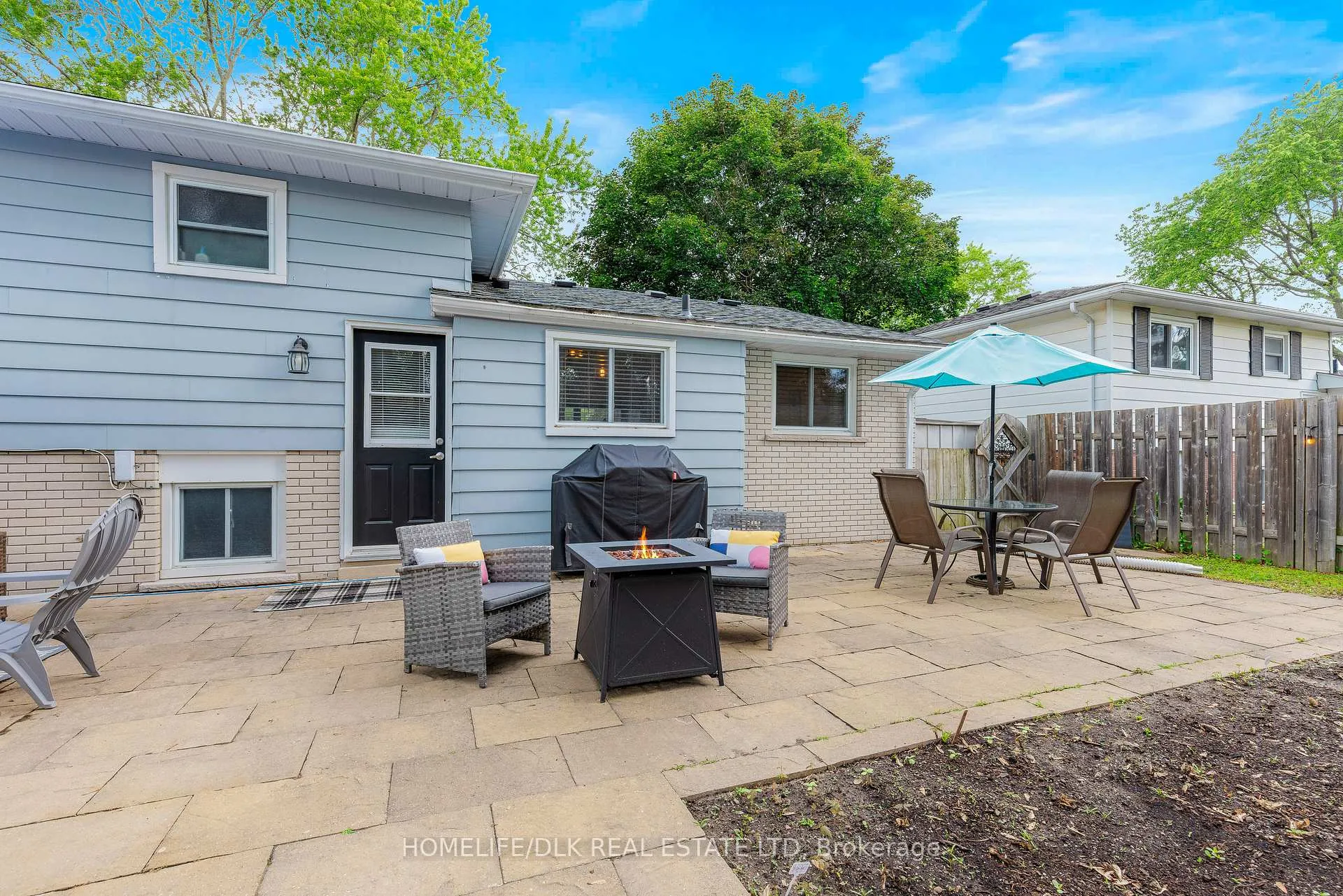 Photo 6 of 40 Meighen Crescent, Brockville, Brockville — HOMEH