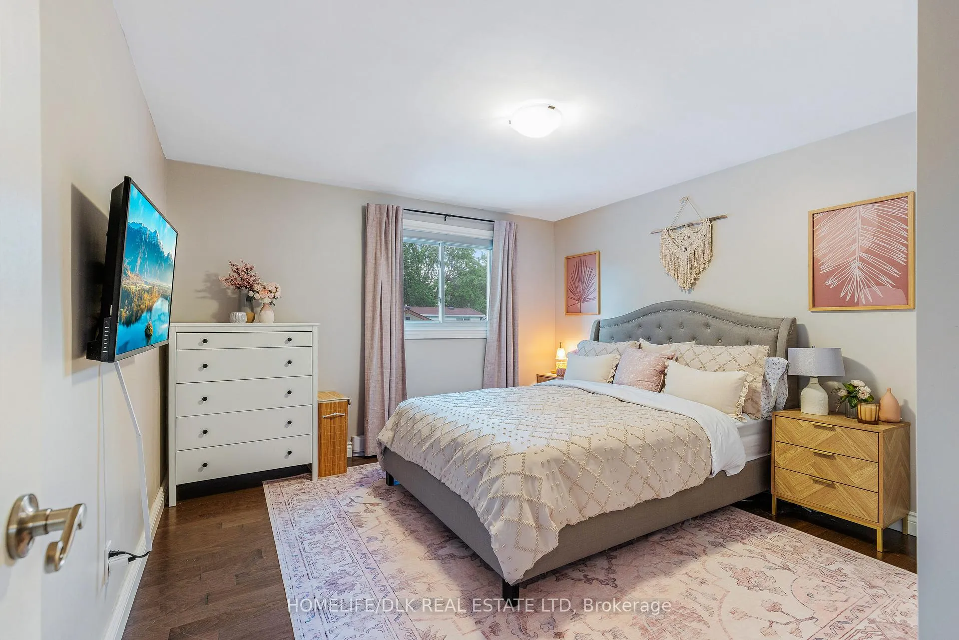 Photo 20 of 40 Meighen Crescent, Brockville, Brockville — HOMEH